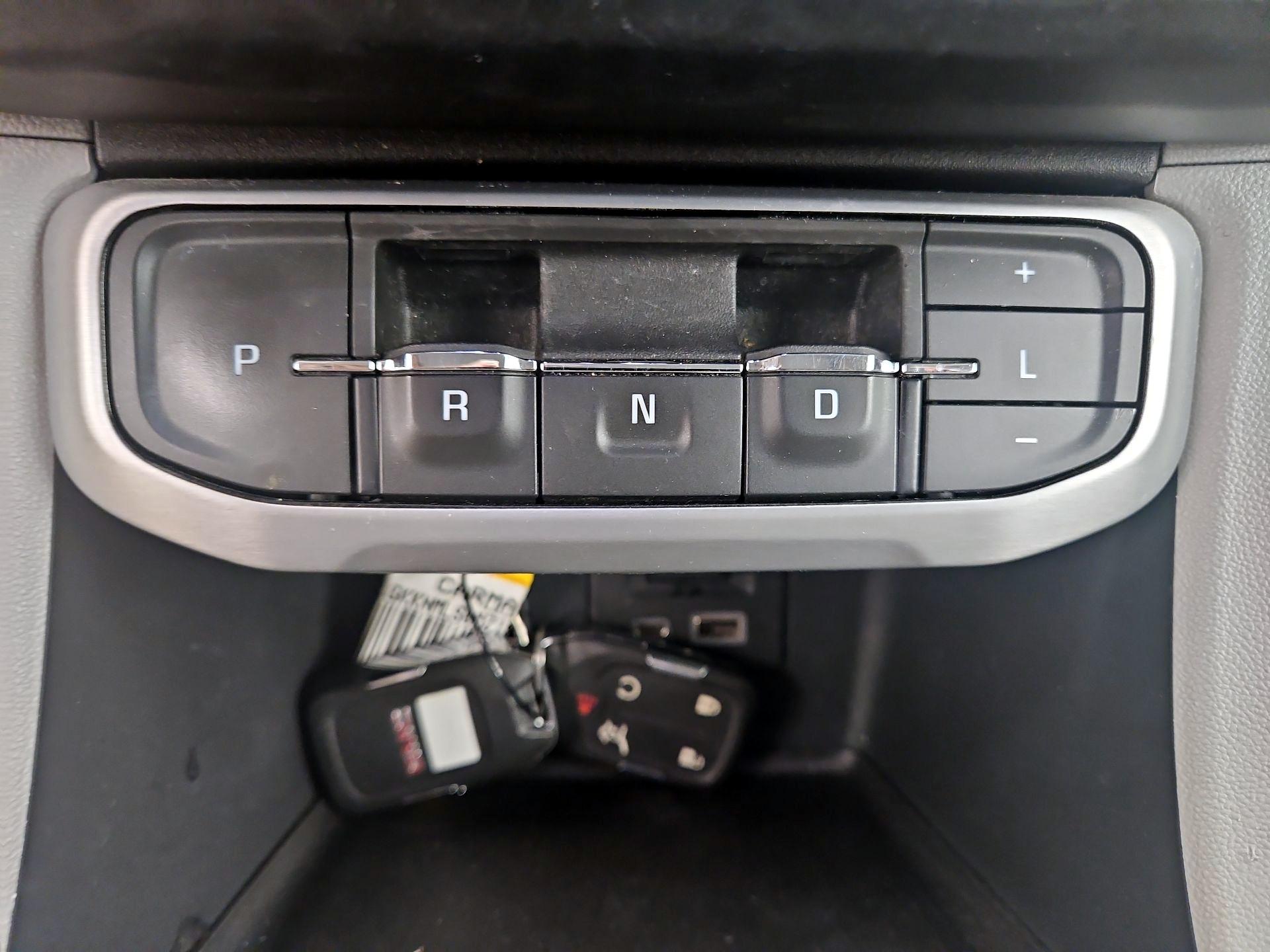 Thumbnail: 2021 GMC Acadia - 17