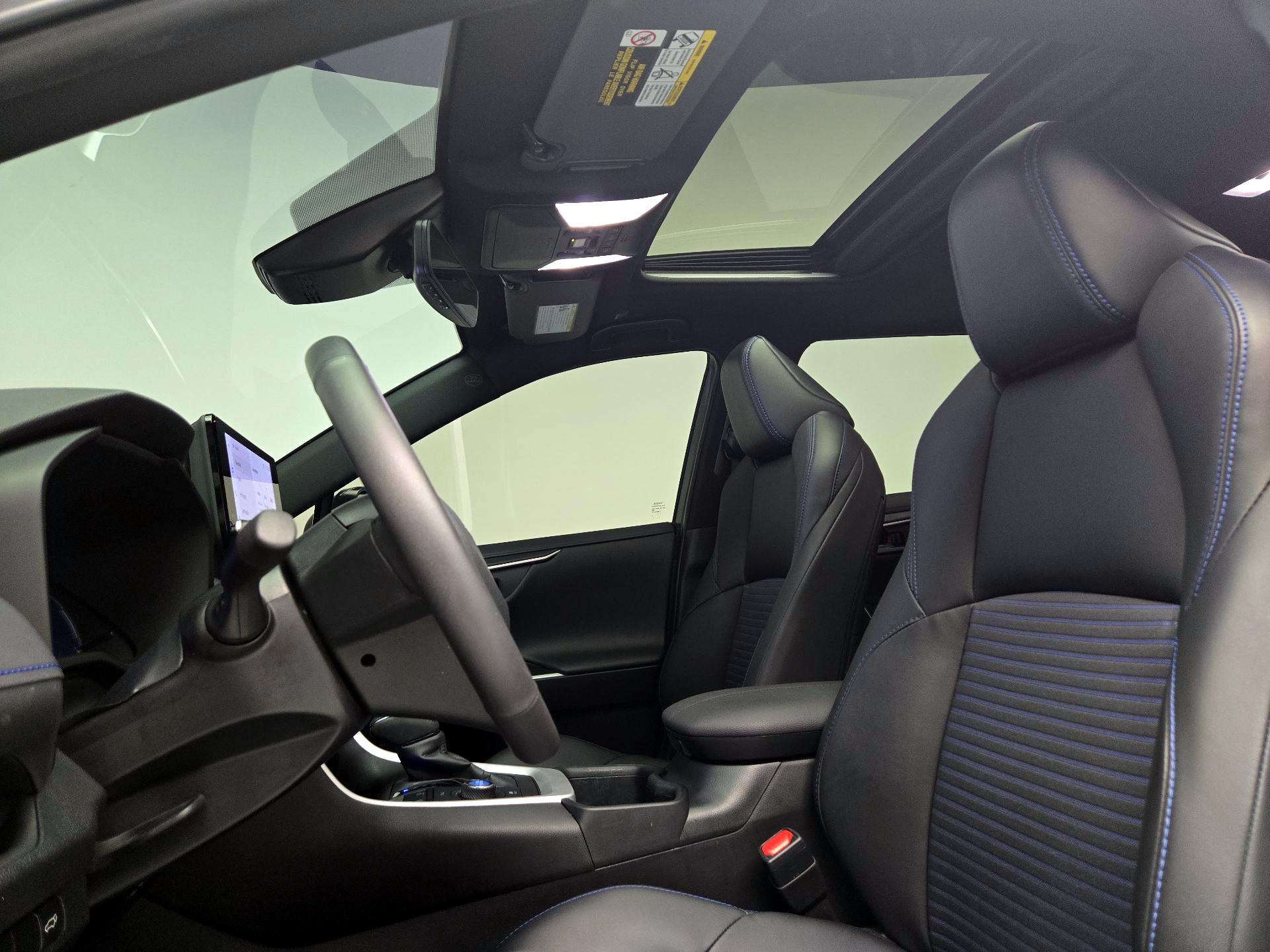 Thumbnail: 2023 Toyota RAV4 - 19