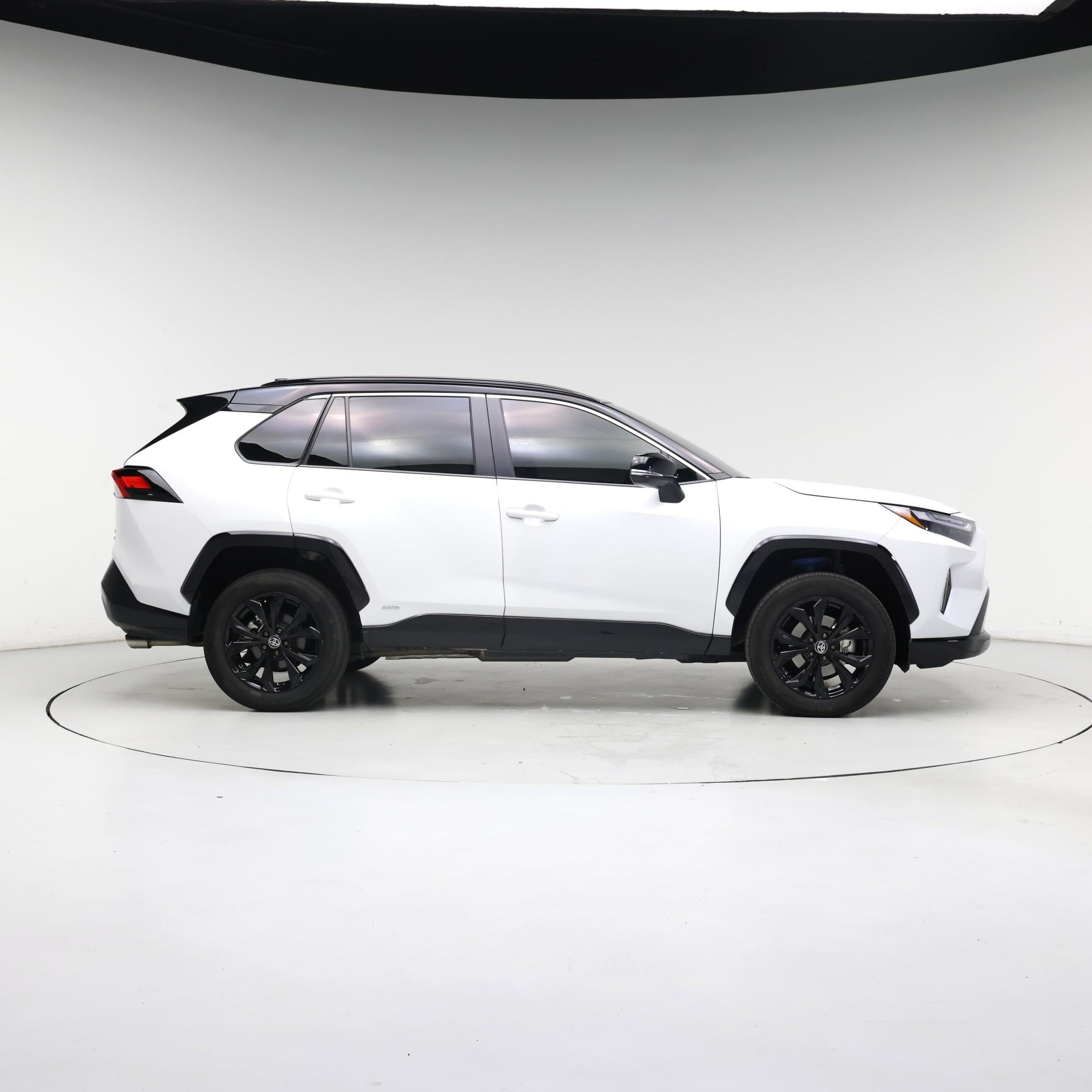 Thumbnail: 2023 Toyota RAV4 - 7