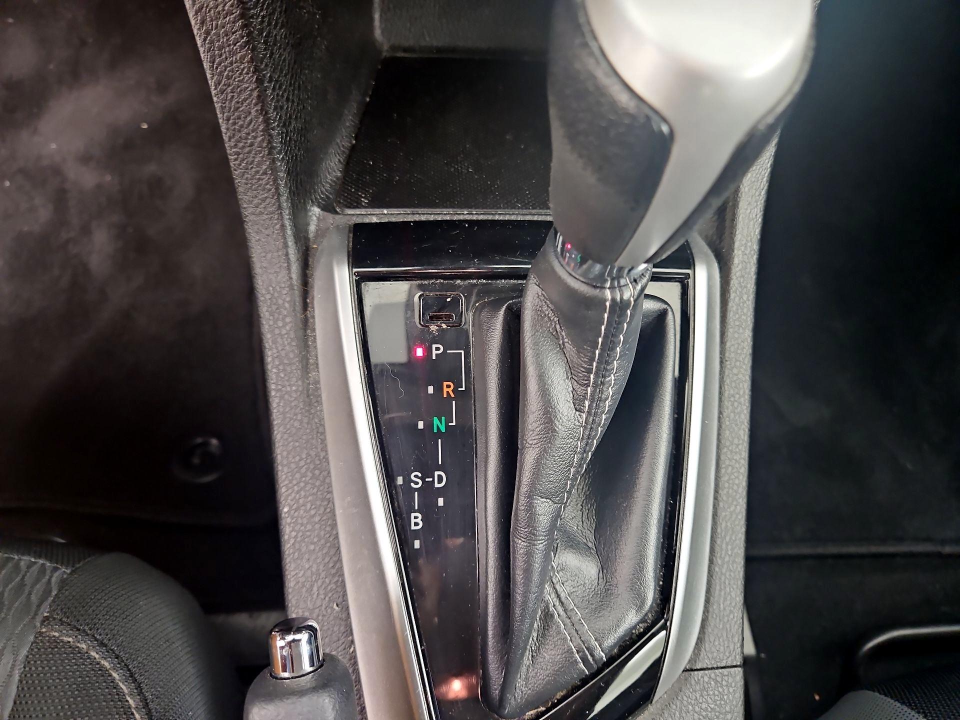 Thumbnail: 2019 Toyota Corolla - 17