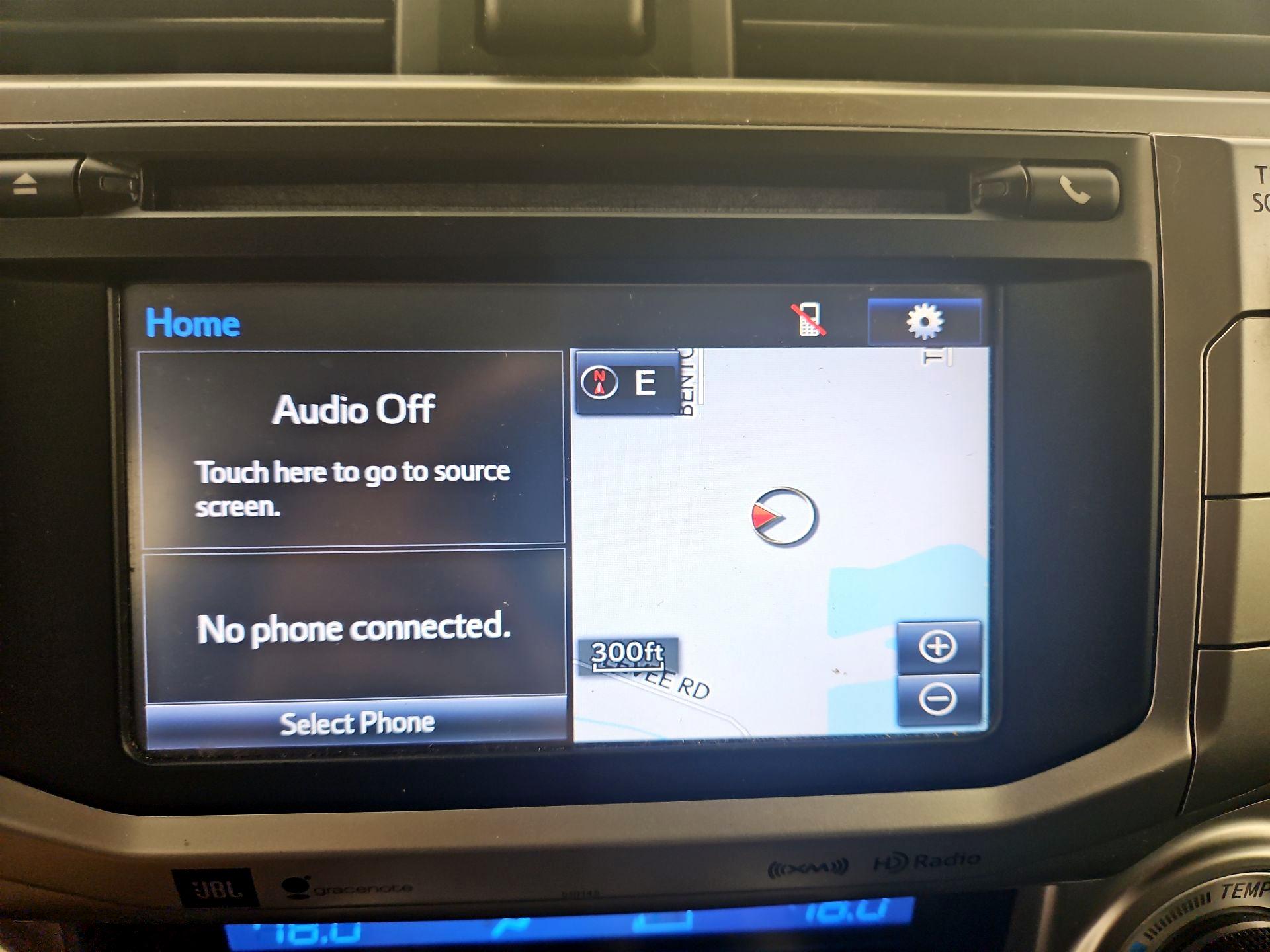 Thumbnail: 2016 Toyota 4Runner - 14