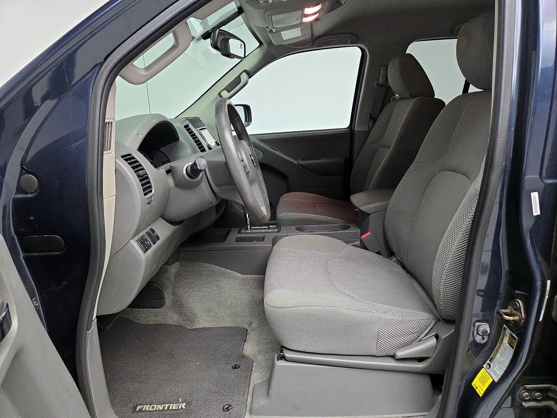 Thumbnail: 2015 Nissan Frontier - 11