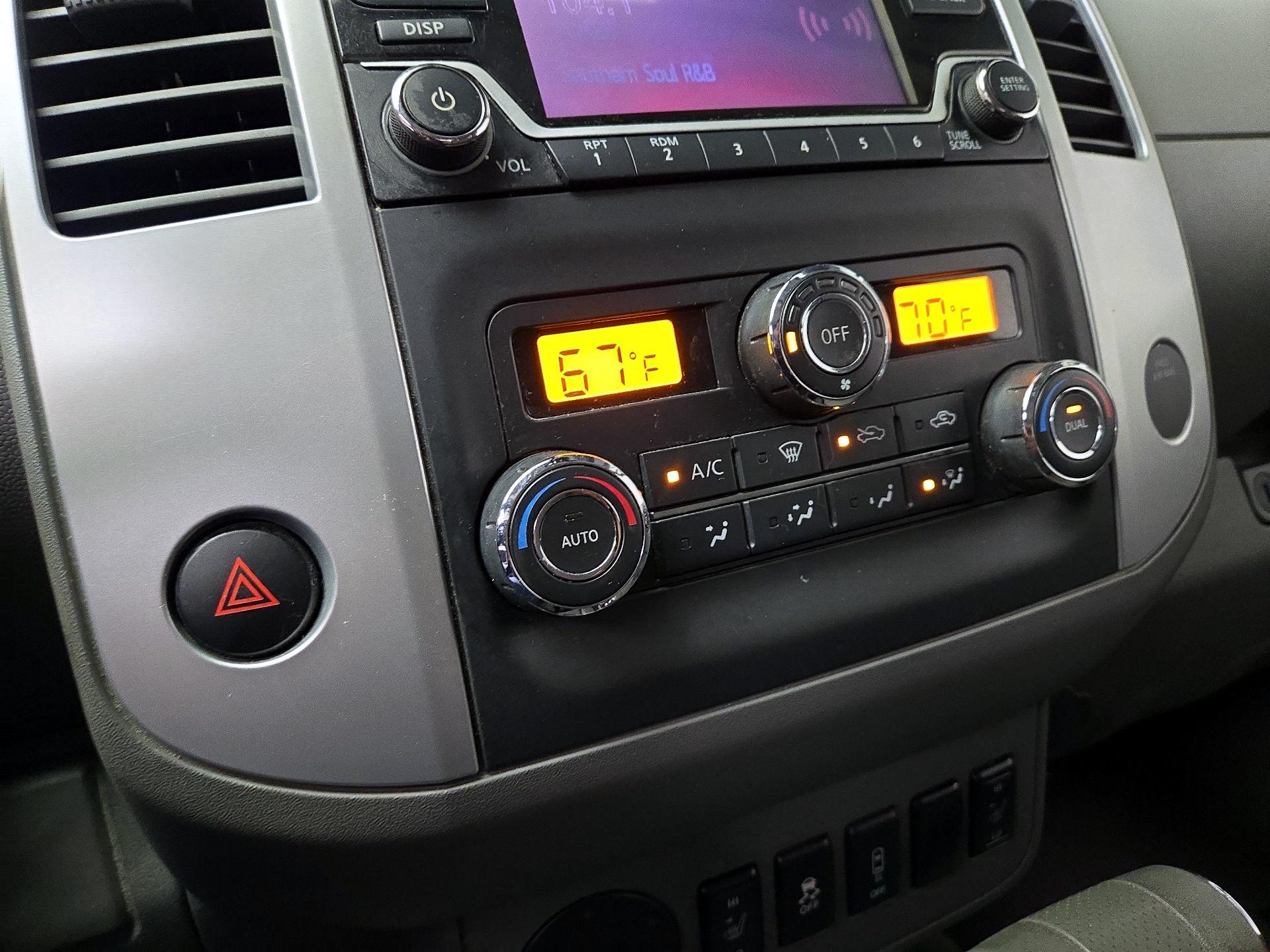 Thumbnail: 2015 Nissan Frontier - 16