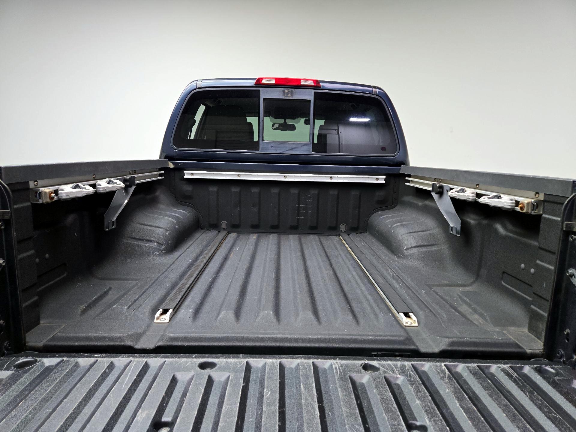 Thumbnail: 2015 Nissan Frontier - 20