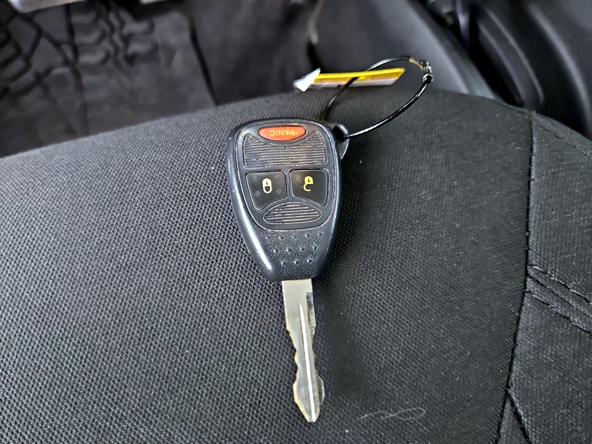 Thumbnail: 2014 Jeep Wrangler - 19