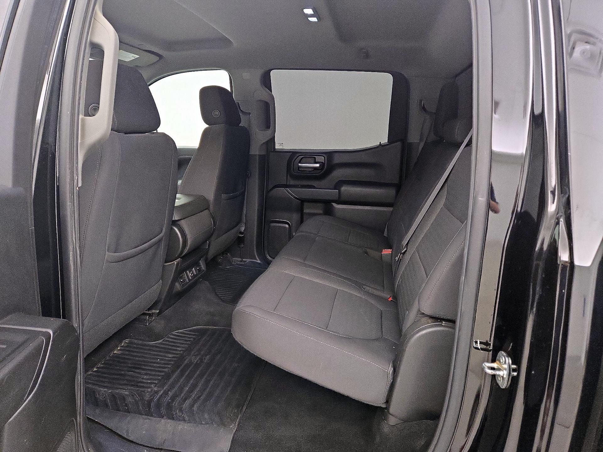 Thumbnail: 2022 Chevrolet Silverado 1500 - 19