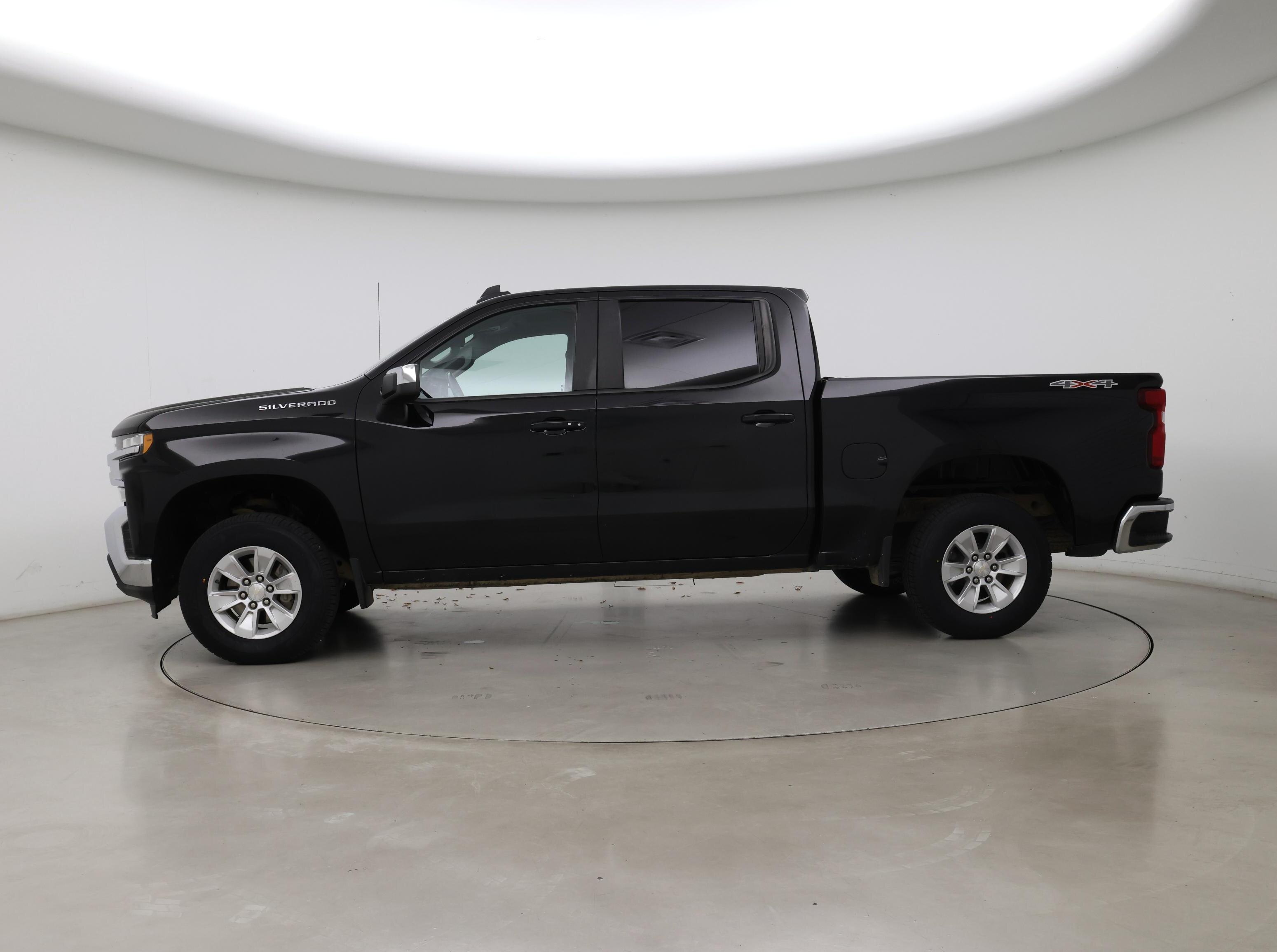 Thumbnail: 2022 Chevrolet Silverado 1500 - 3