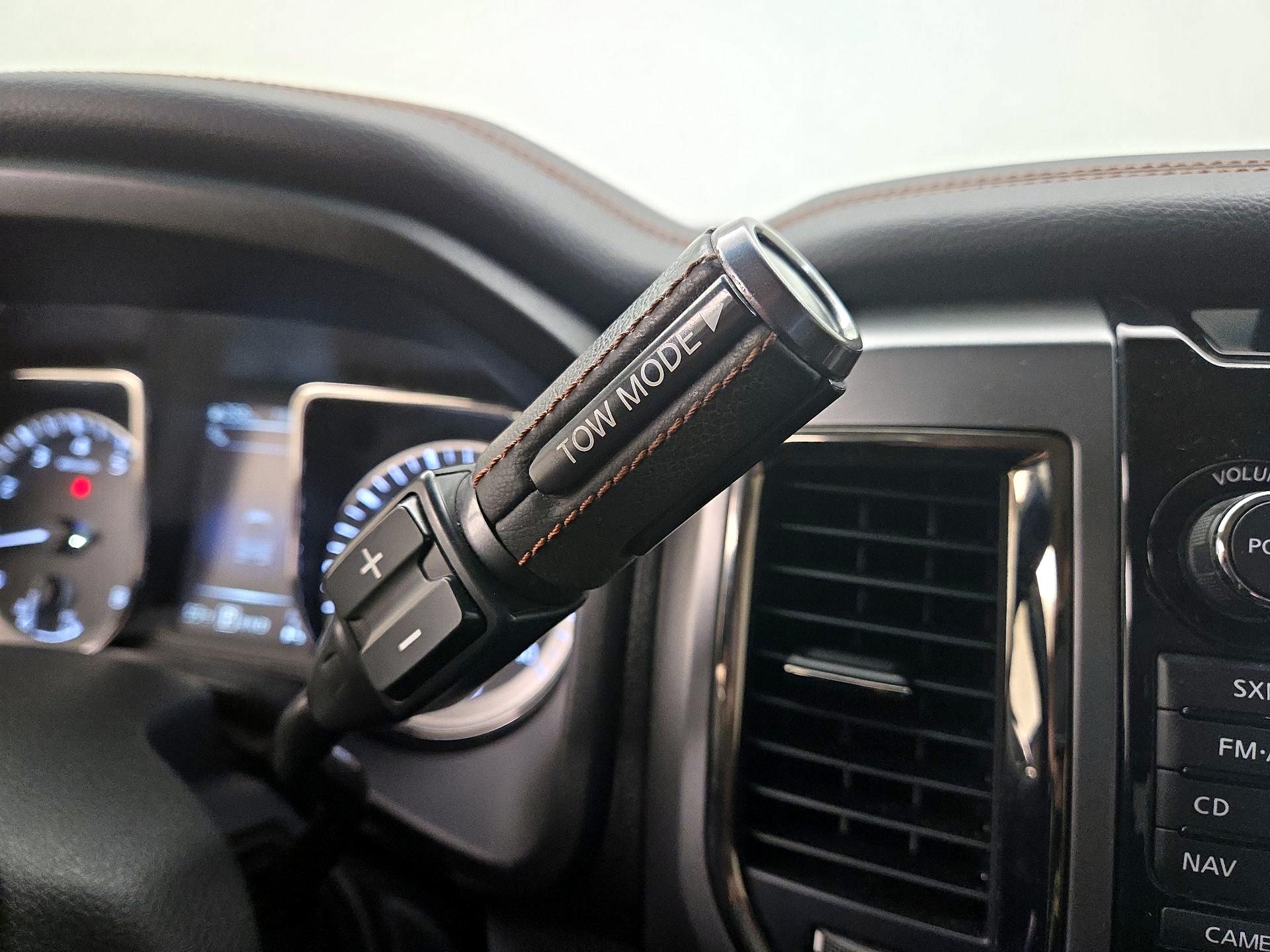 Thumbnail: 2018 Nissan Titan - 18