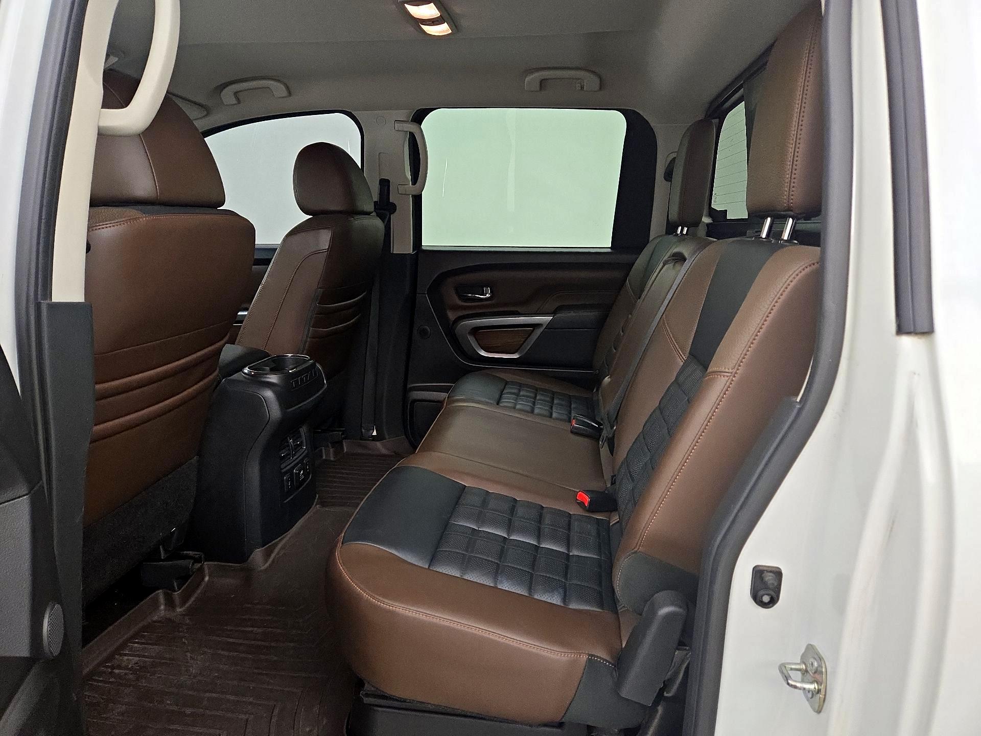 Thumbnail: 2018 Nissan Titan - 20