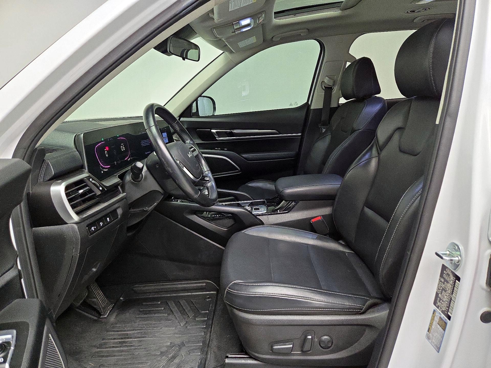 Thumbnail: 2024 Kia Telluride - 11