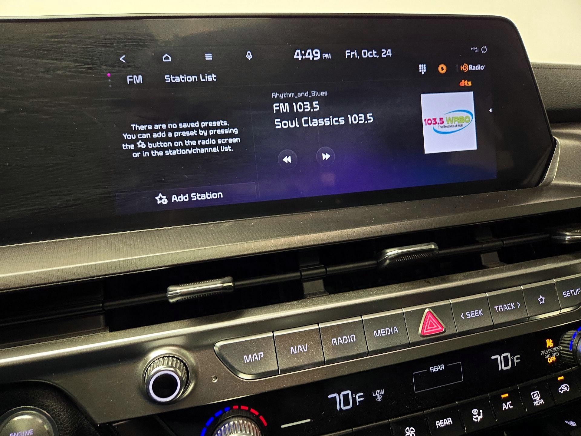 Thumbnail: 2024 Kia Telluride - 16