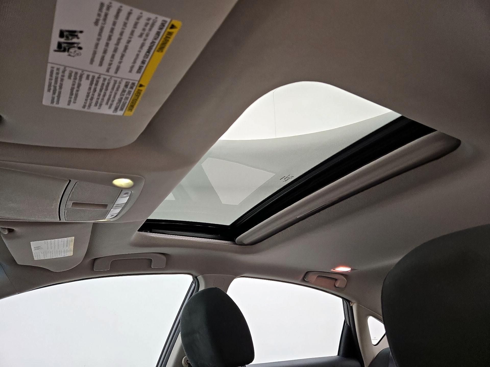 Thumbnail: 2015 Nissan Altima - 20