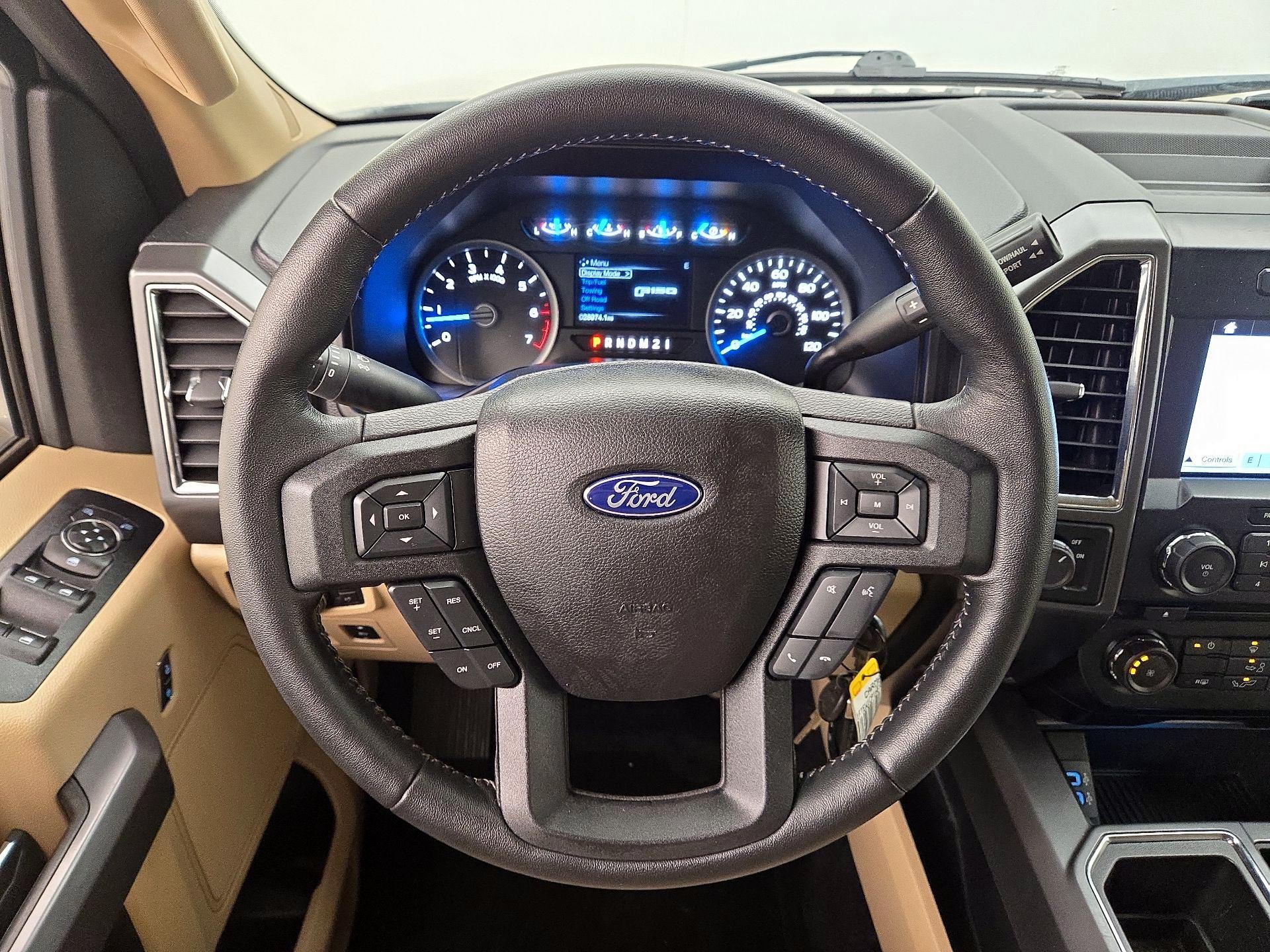 Thumbnail: 2017 Ford F-150 - 10