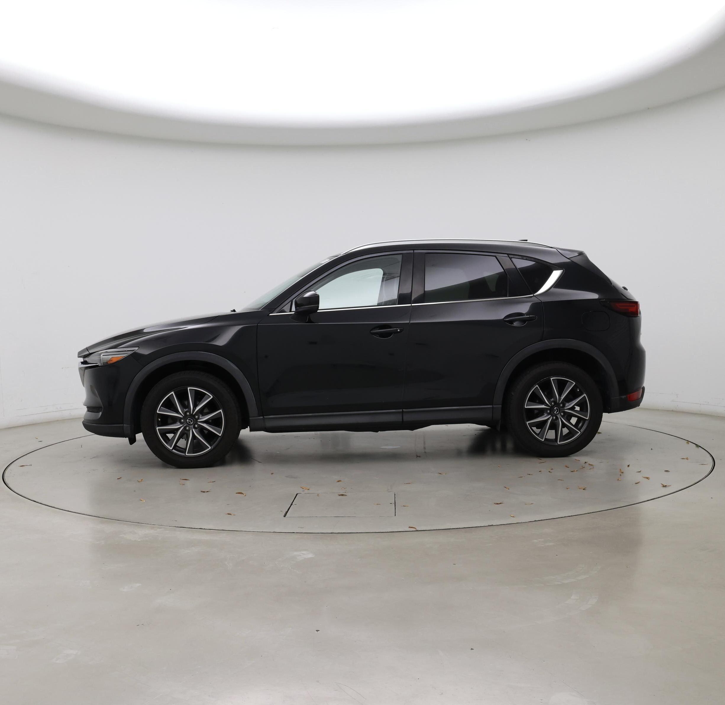 Thumbnail: 2017 Mazda CX-5 - 3