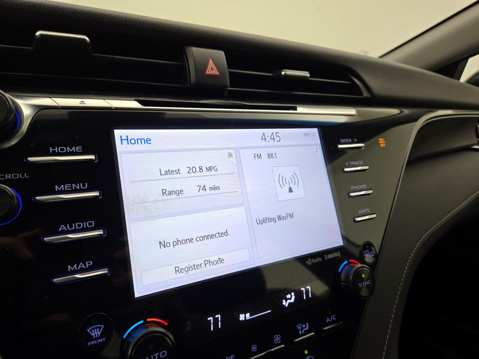 Thumbnail: 2019 Toyota Camry - 15