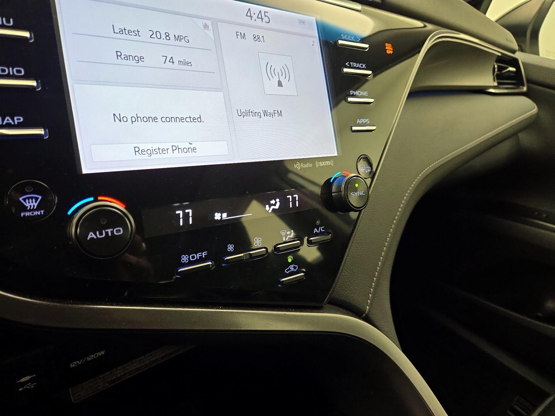 Thumbnail: 2019 Toyota Camry - 16