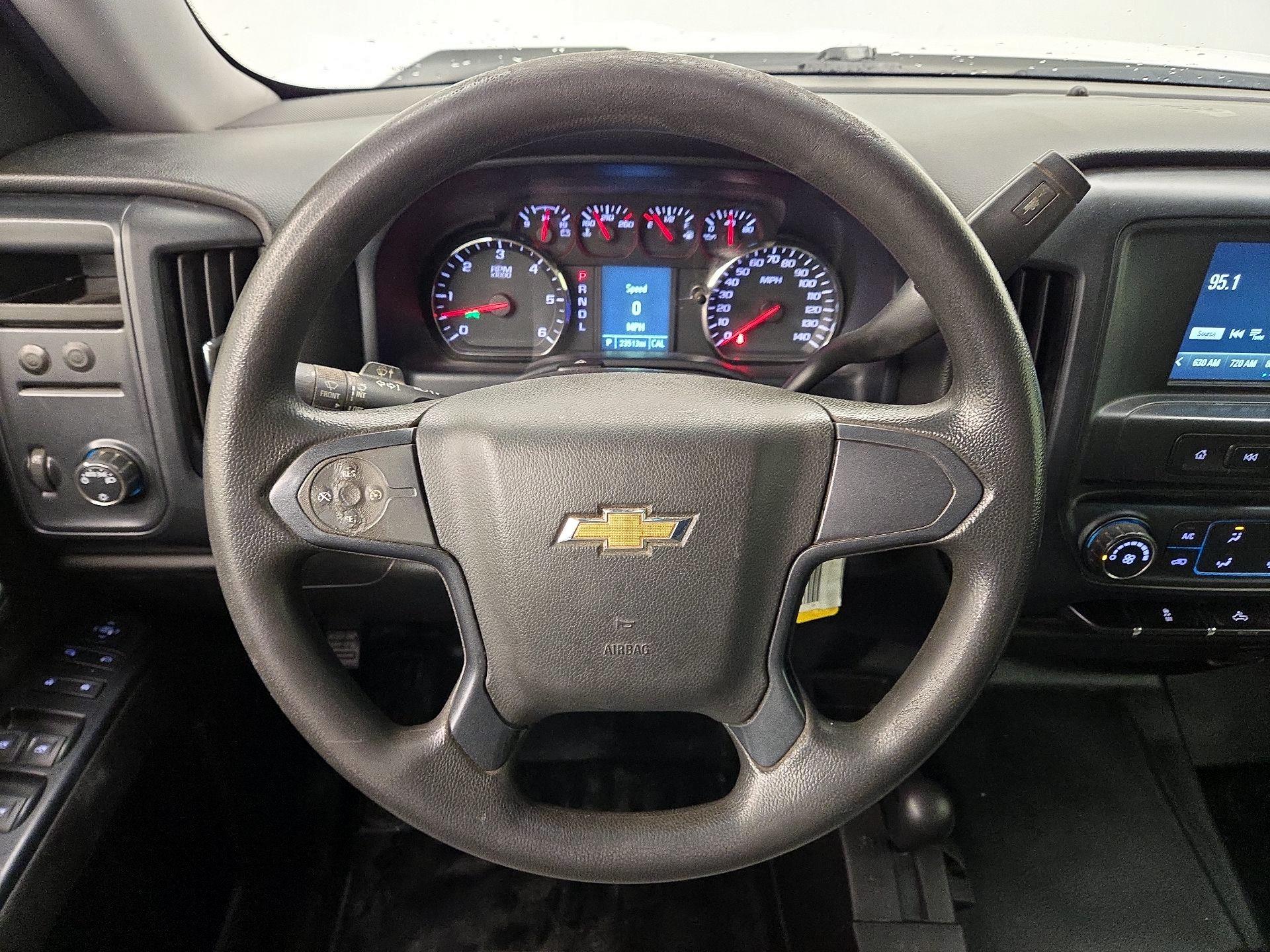 Thumbnail: 2017 Chevrolet Silverado 1500 - 10