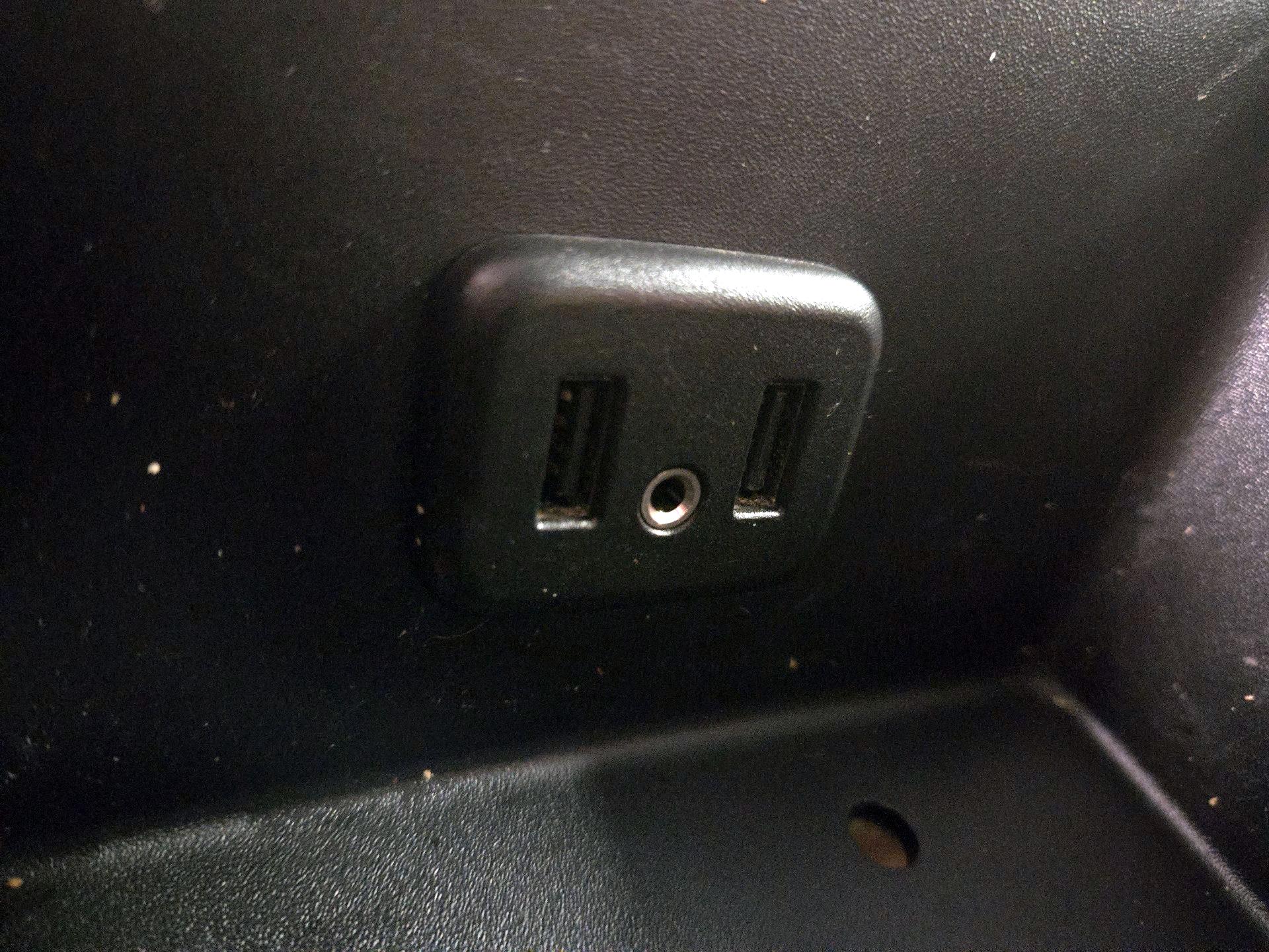 Thumbnail: 2017 Chevrolet Silverado 1500 - 18