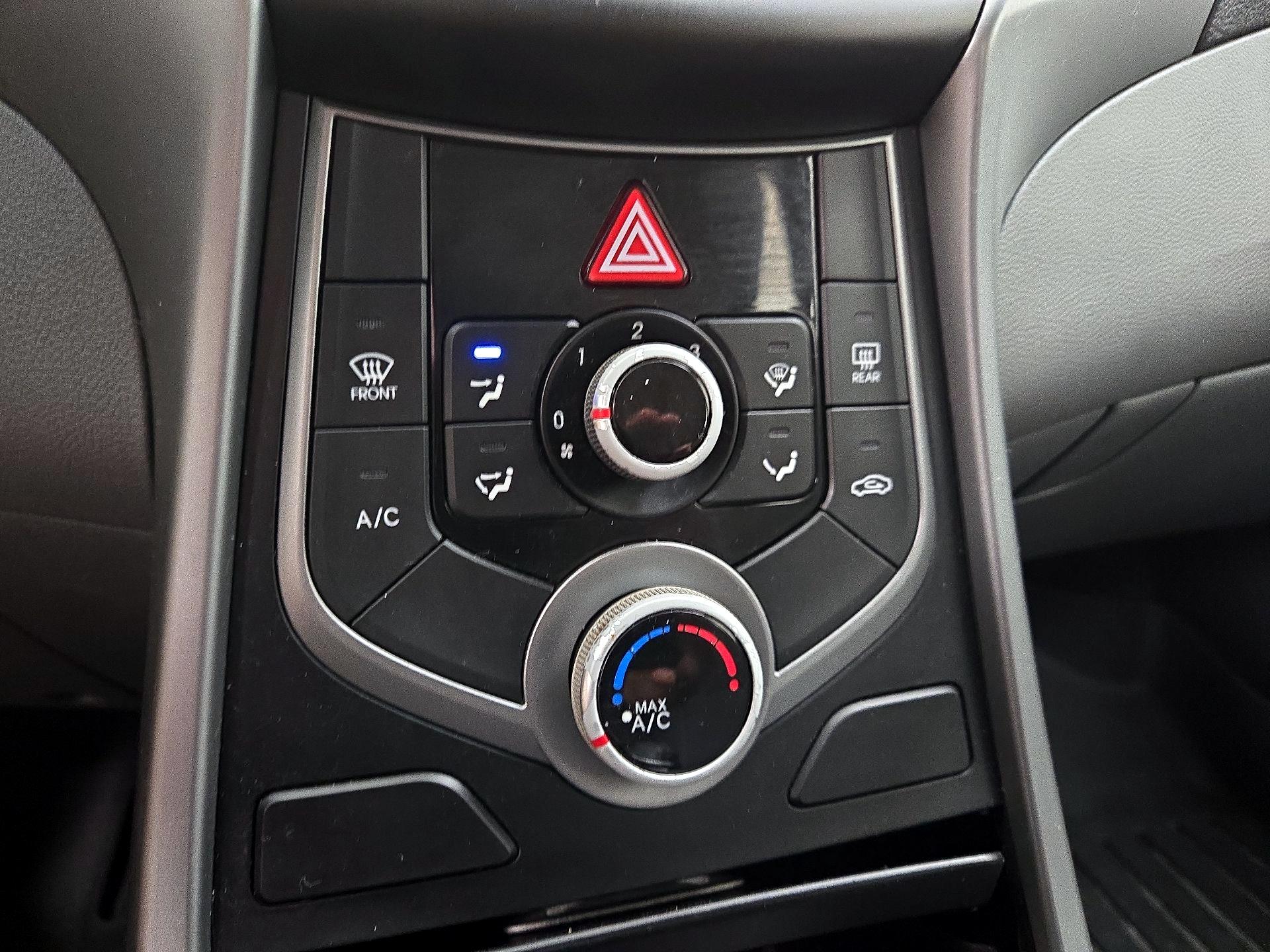 Thumbnail: 2016 Hyundai Elantra - 15