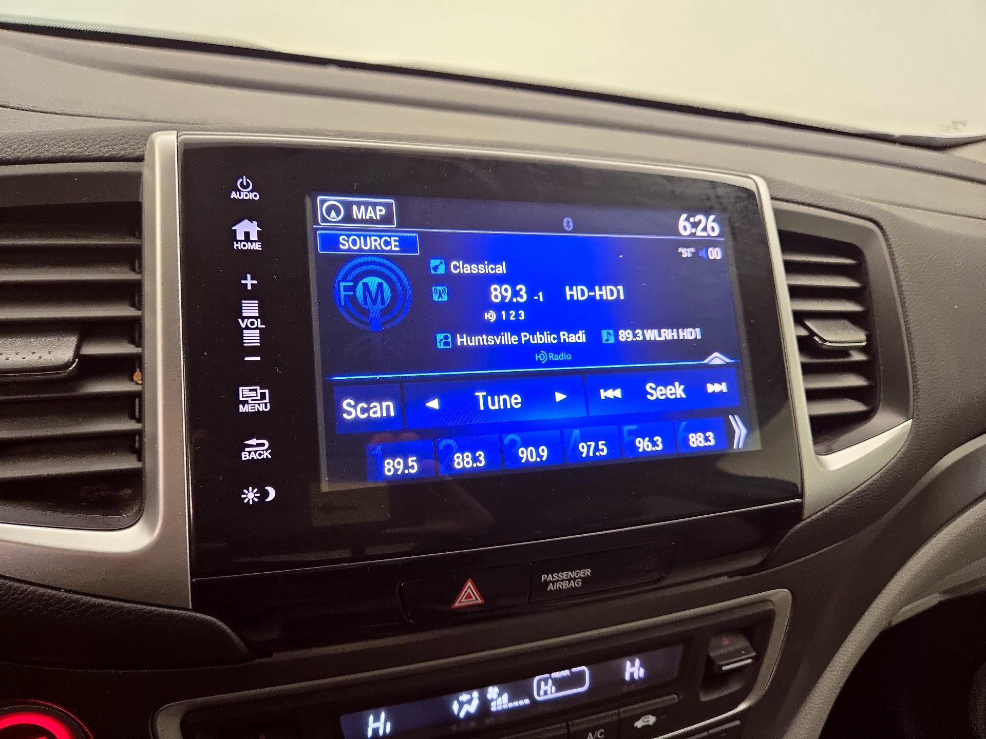 Thumbnail: 2019 Honda Ridgeline - 16