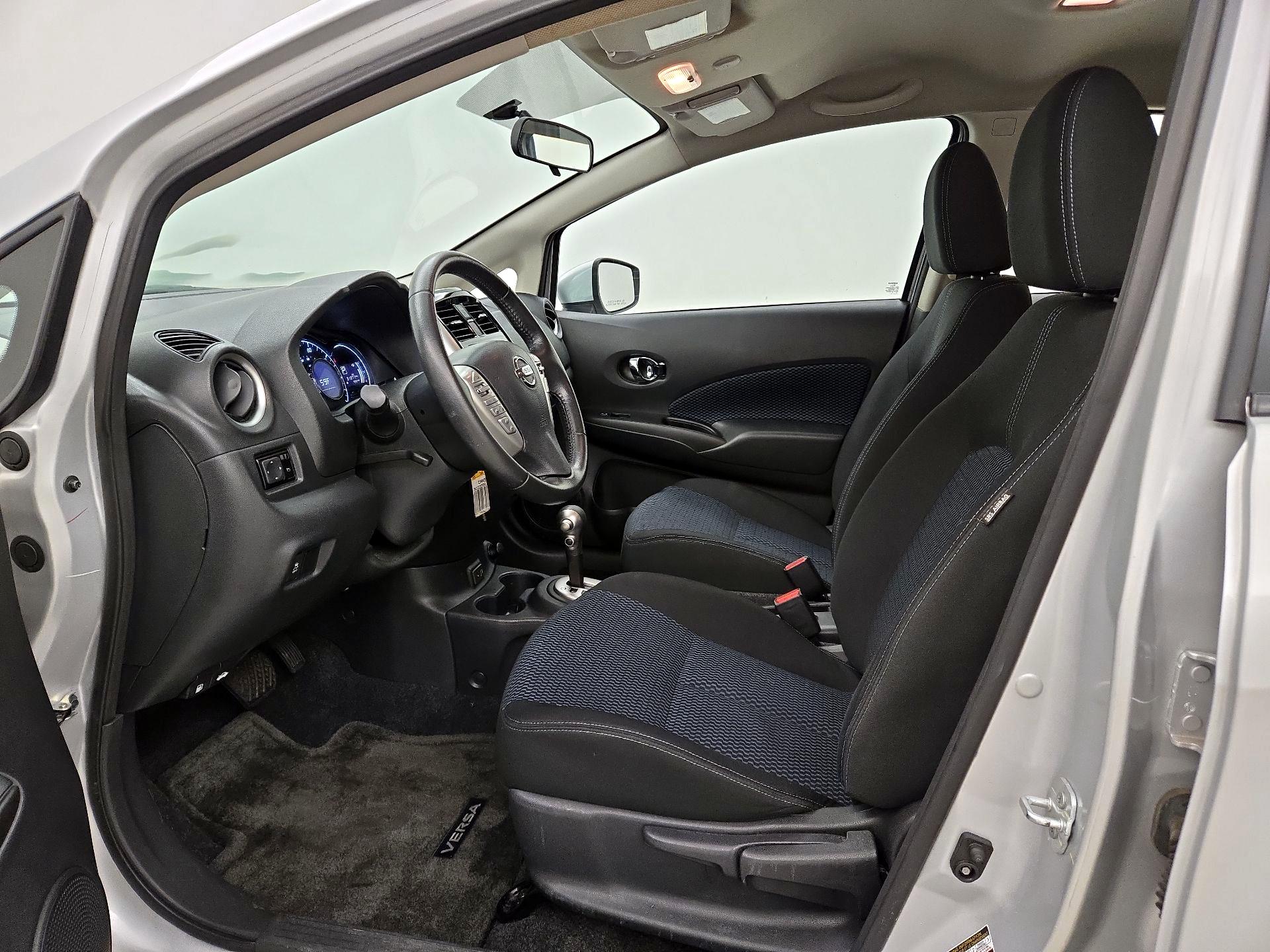 Thumbnail: 2017 Nissan Versa Note - 11