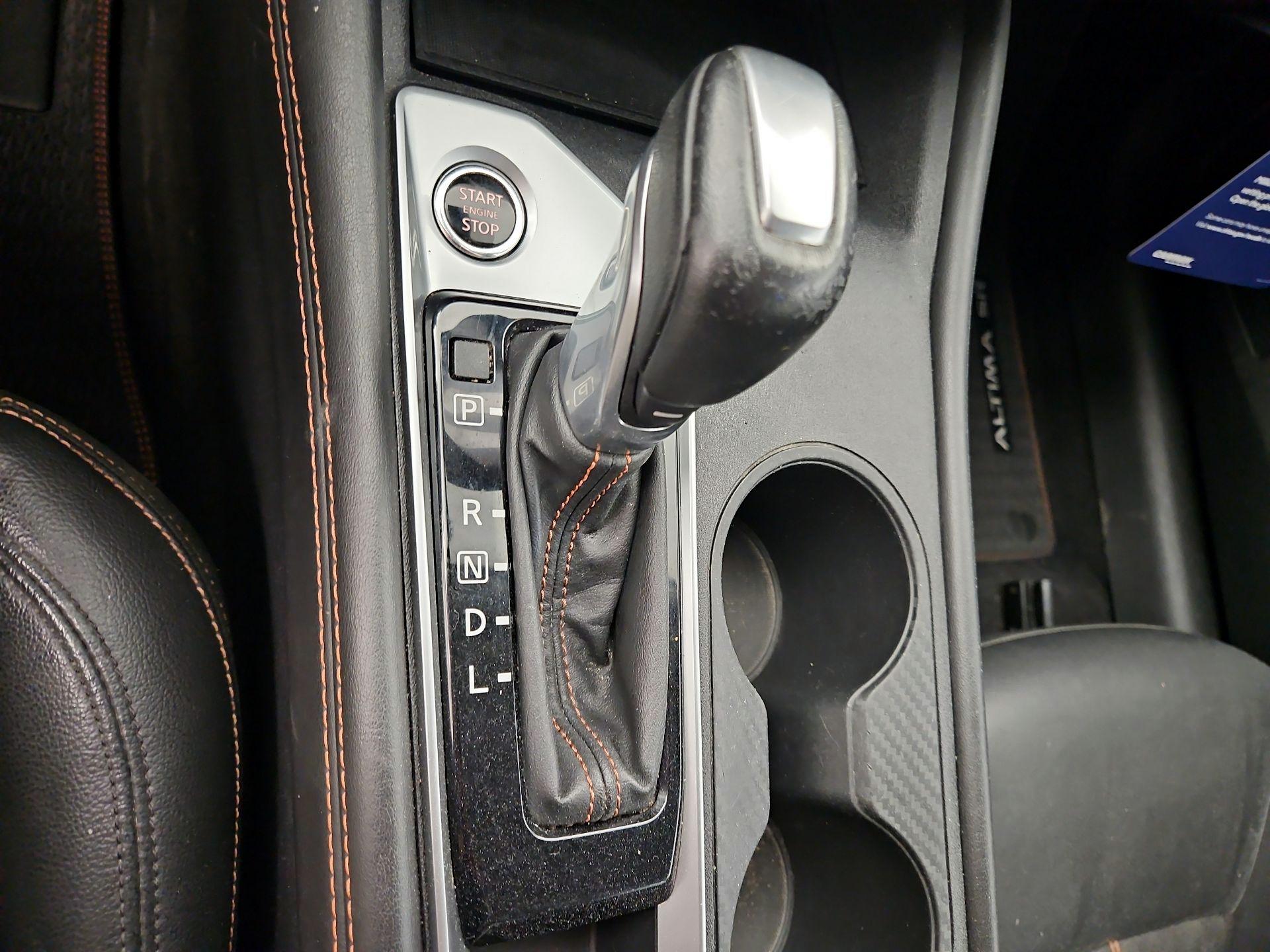 Thumbnail: 2022 Nissan Altima - 17