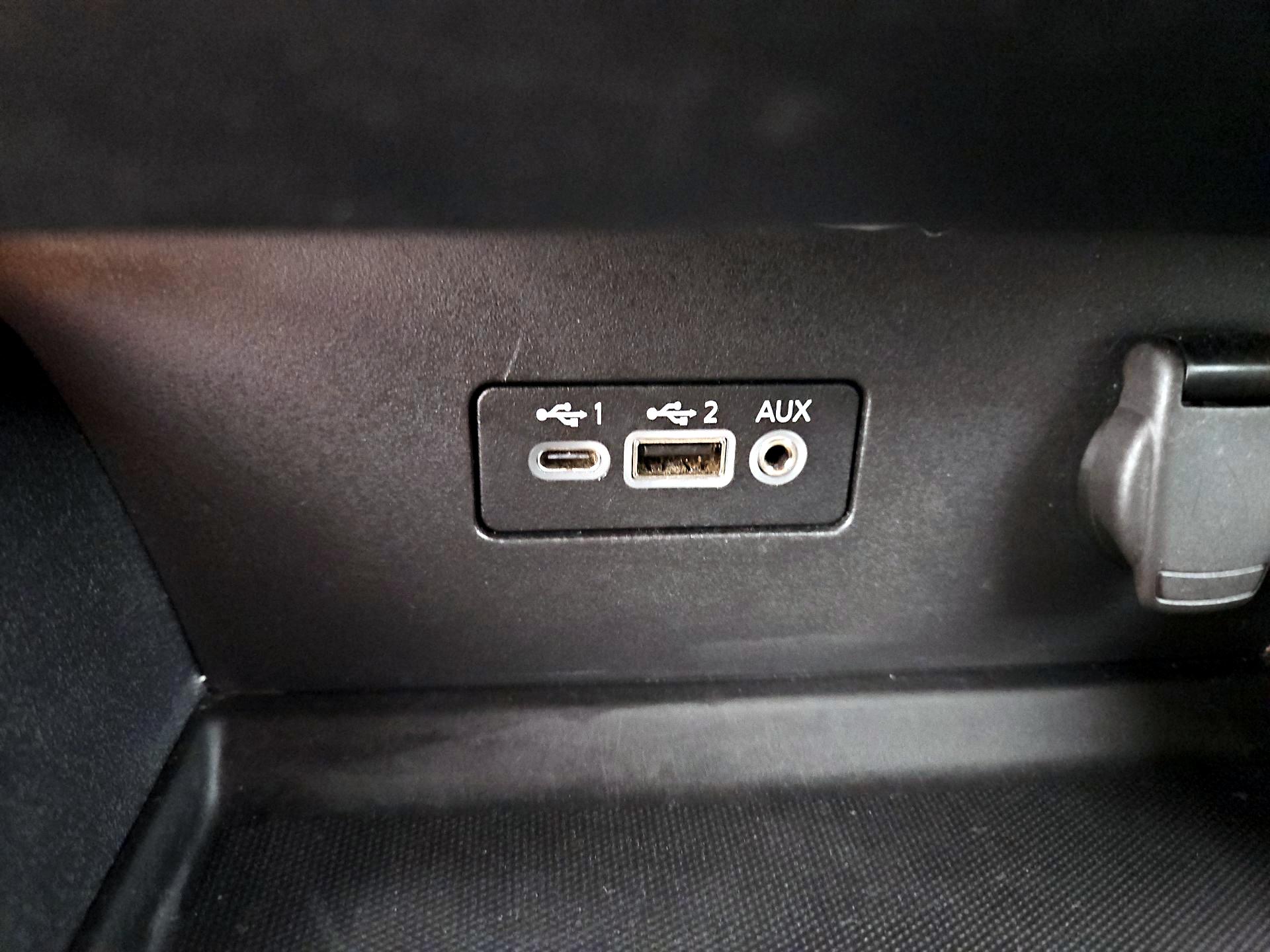 Thumbnail: 2022 Nissan Altima - 18