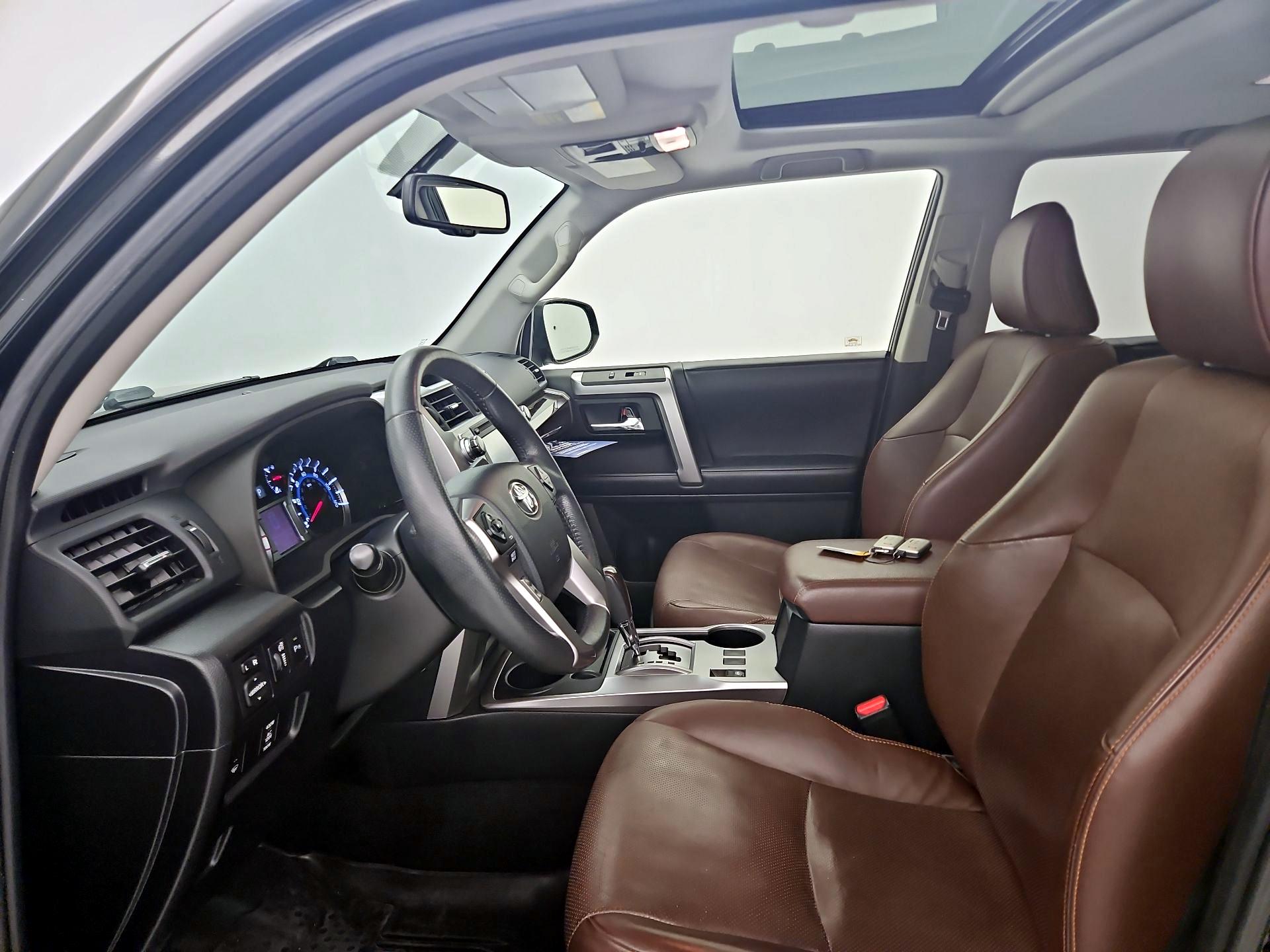 Thumbnail: 2018 Toyota 4Runner - 11