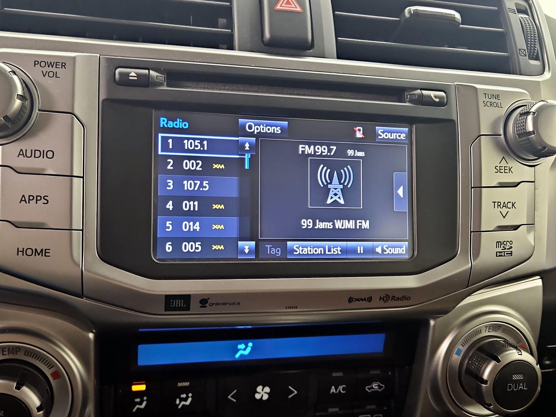 Thumbnail: 2018 Toyota 4Runner - 15