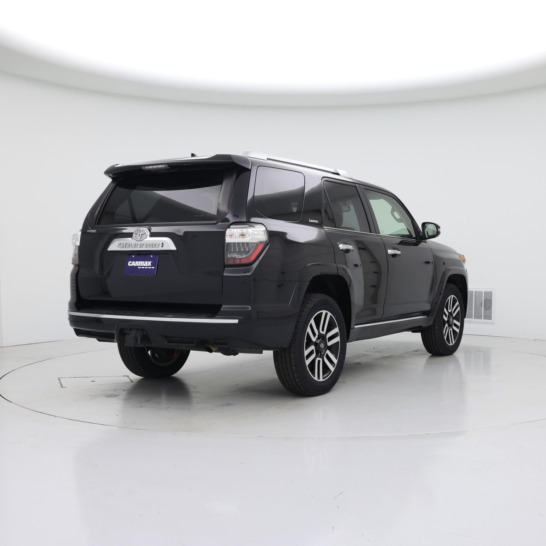 Thumbnail: 2018 Toyota 4Runner - 8