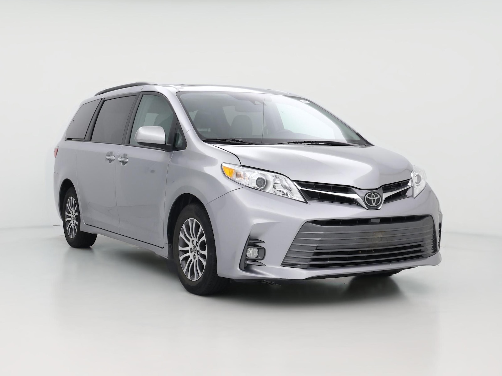 2018 Toyota Sienna XLE