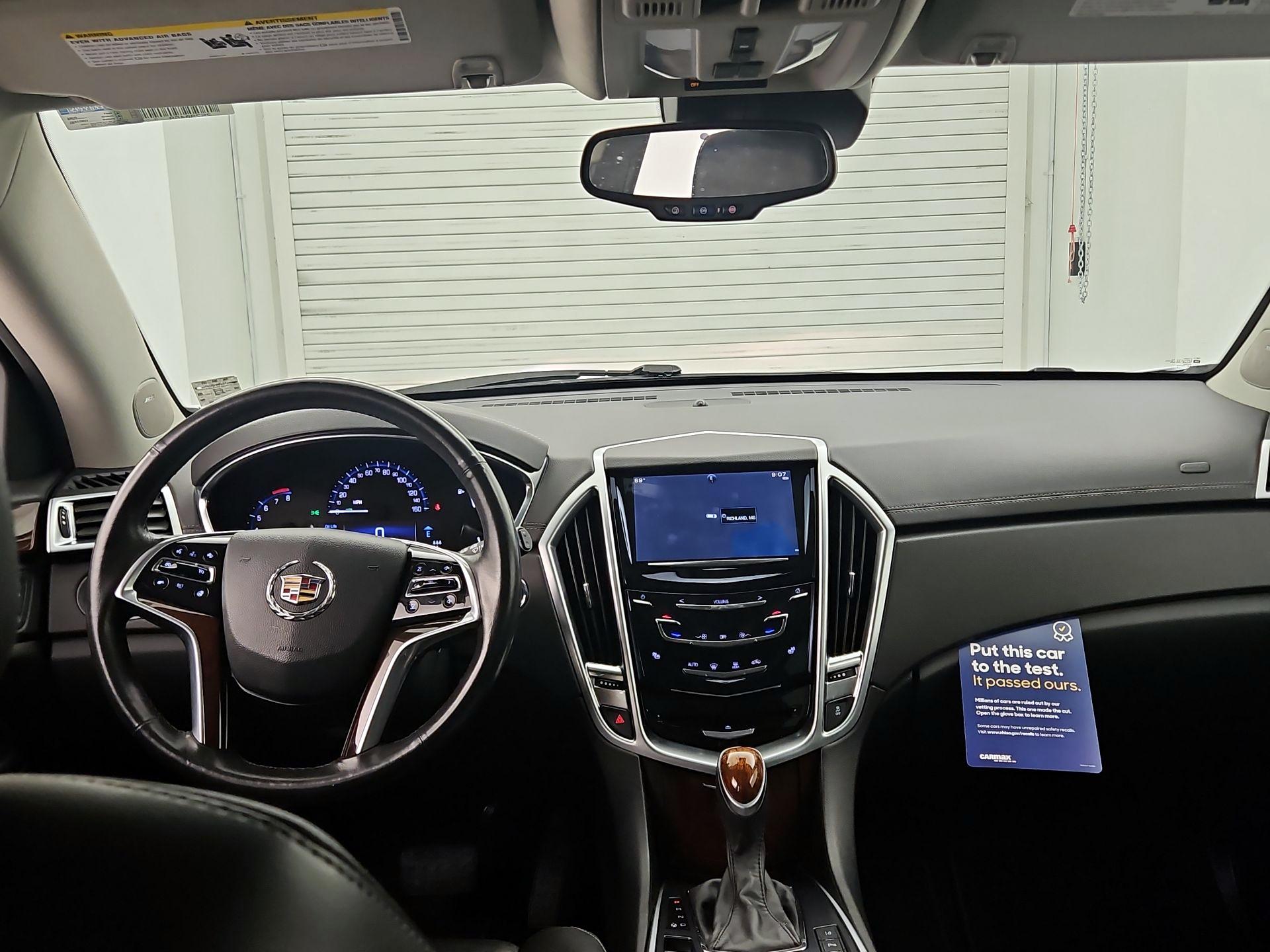 Thumbnail: 2015 Cadillac SRX - 9