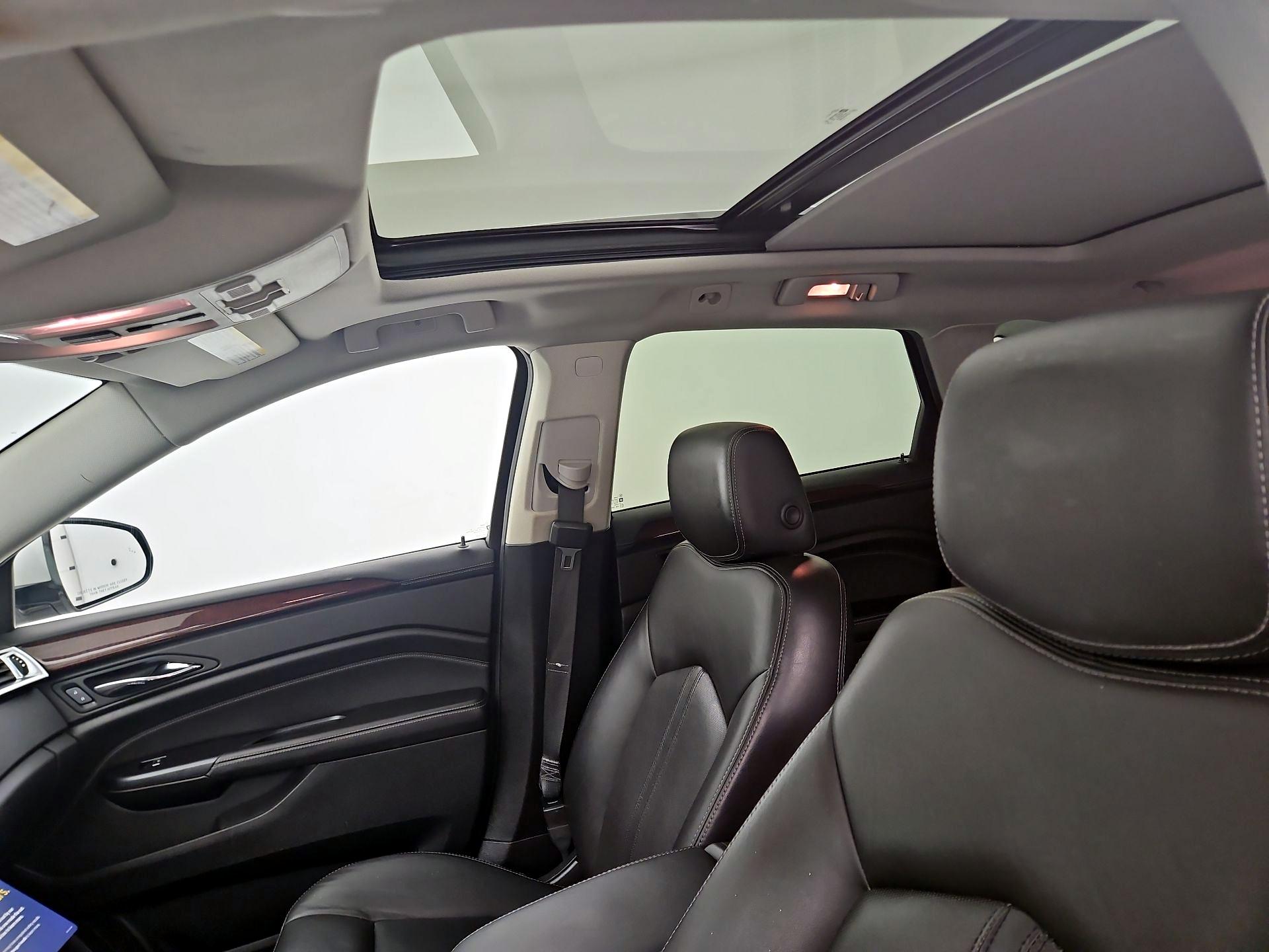 Thumbnail: 2015 Cadillac SRX - 20