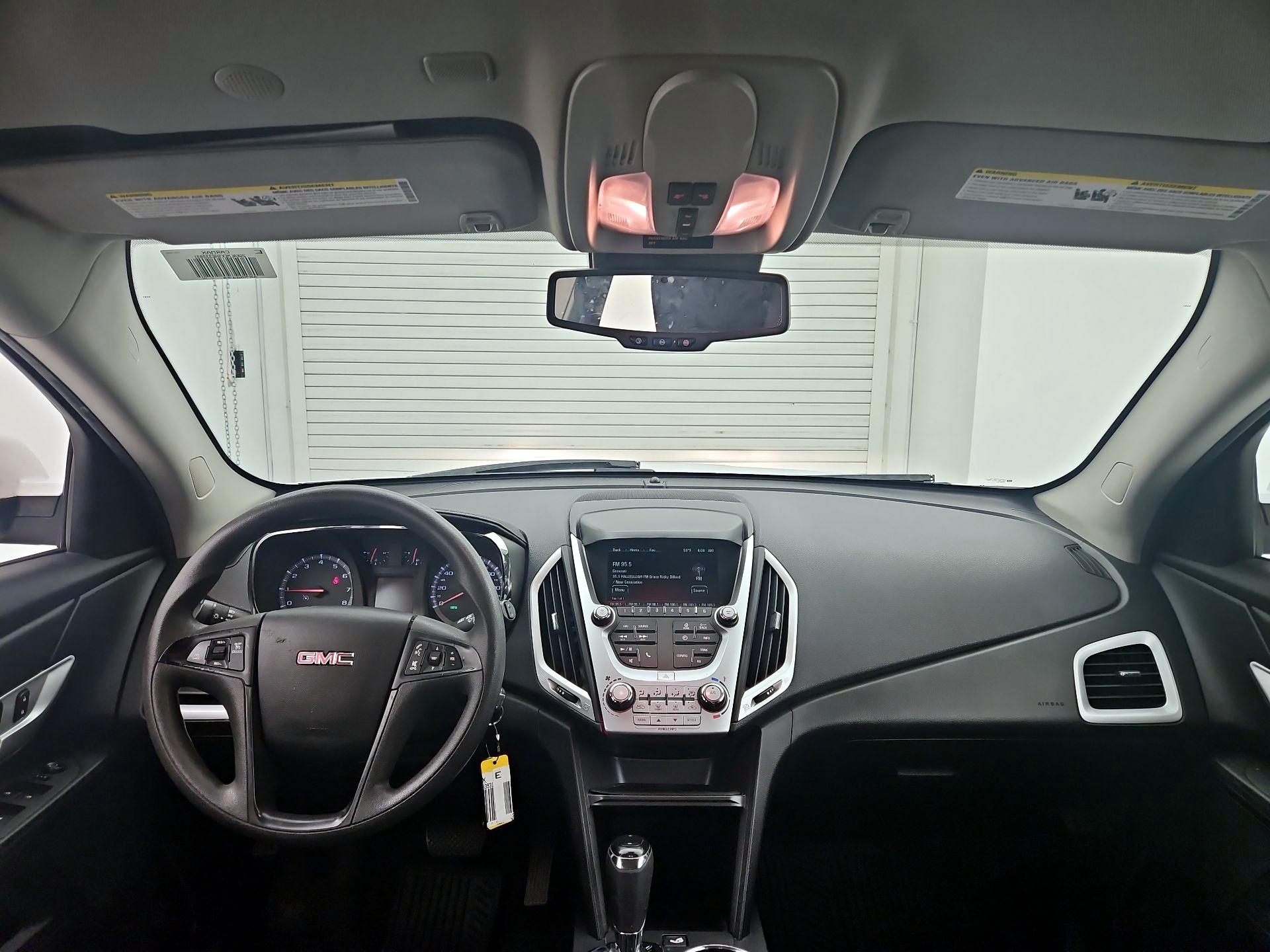 Thumbnail: 2017 GMC Terrain - 9