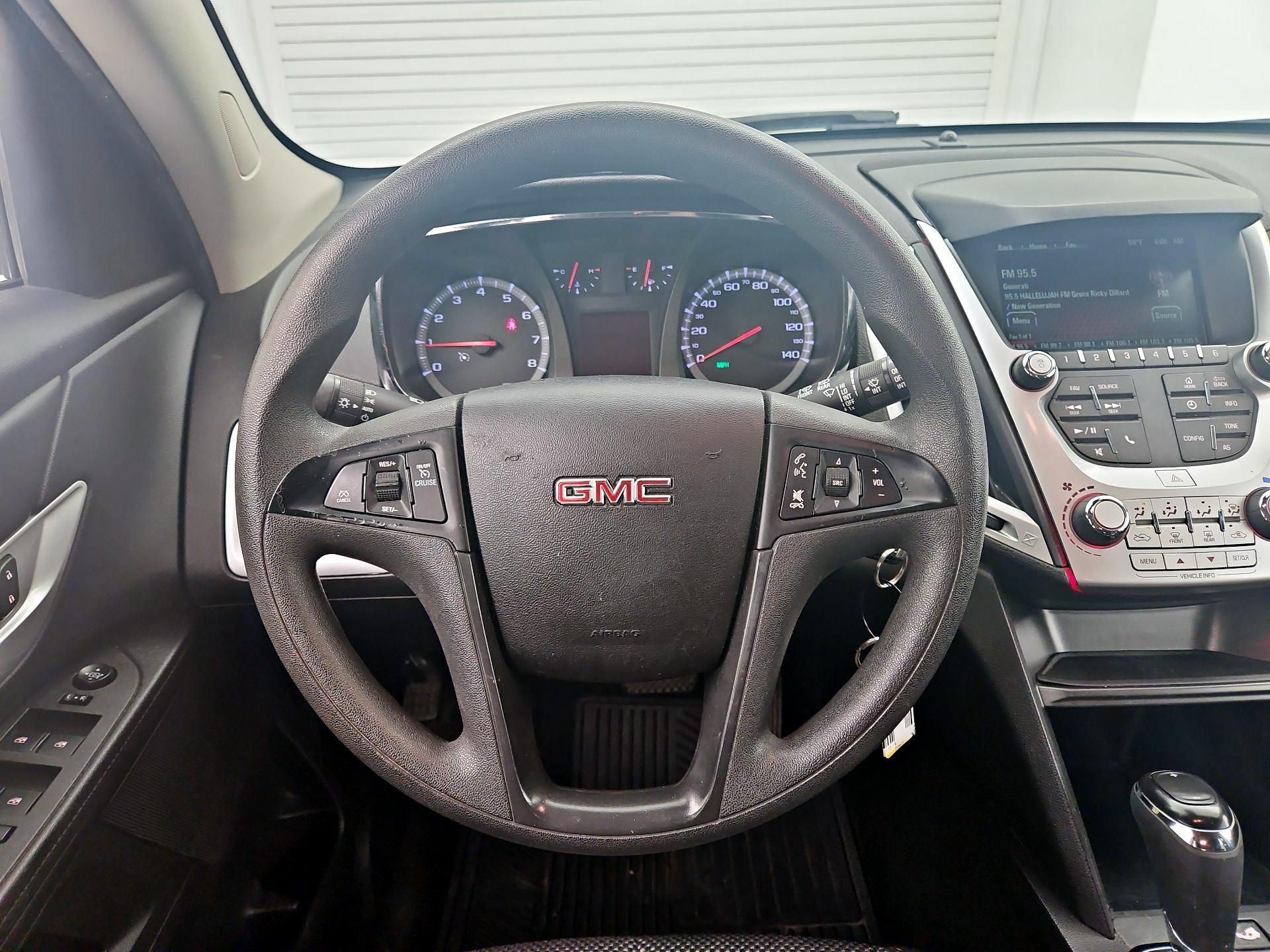 Thumbnail: 2017 GMC Terrain - 10