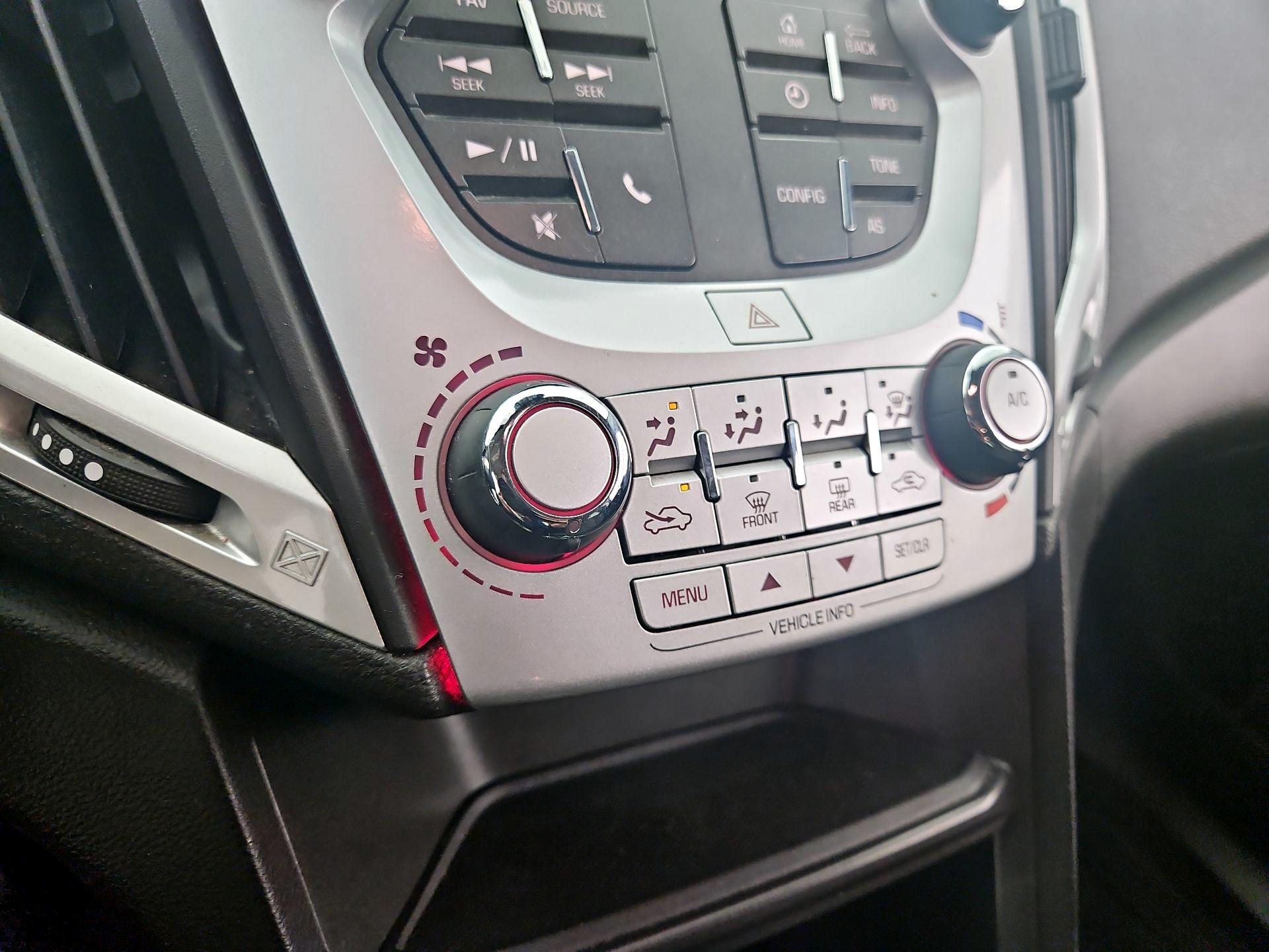 Thumbnail: 2017 GMC Terrain - 15