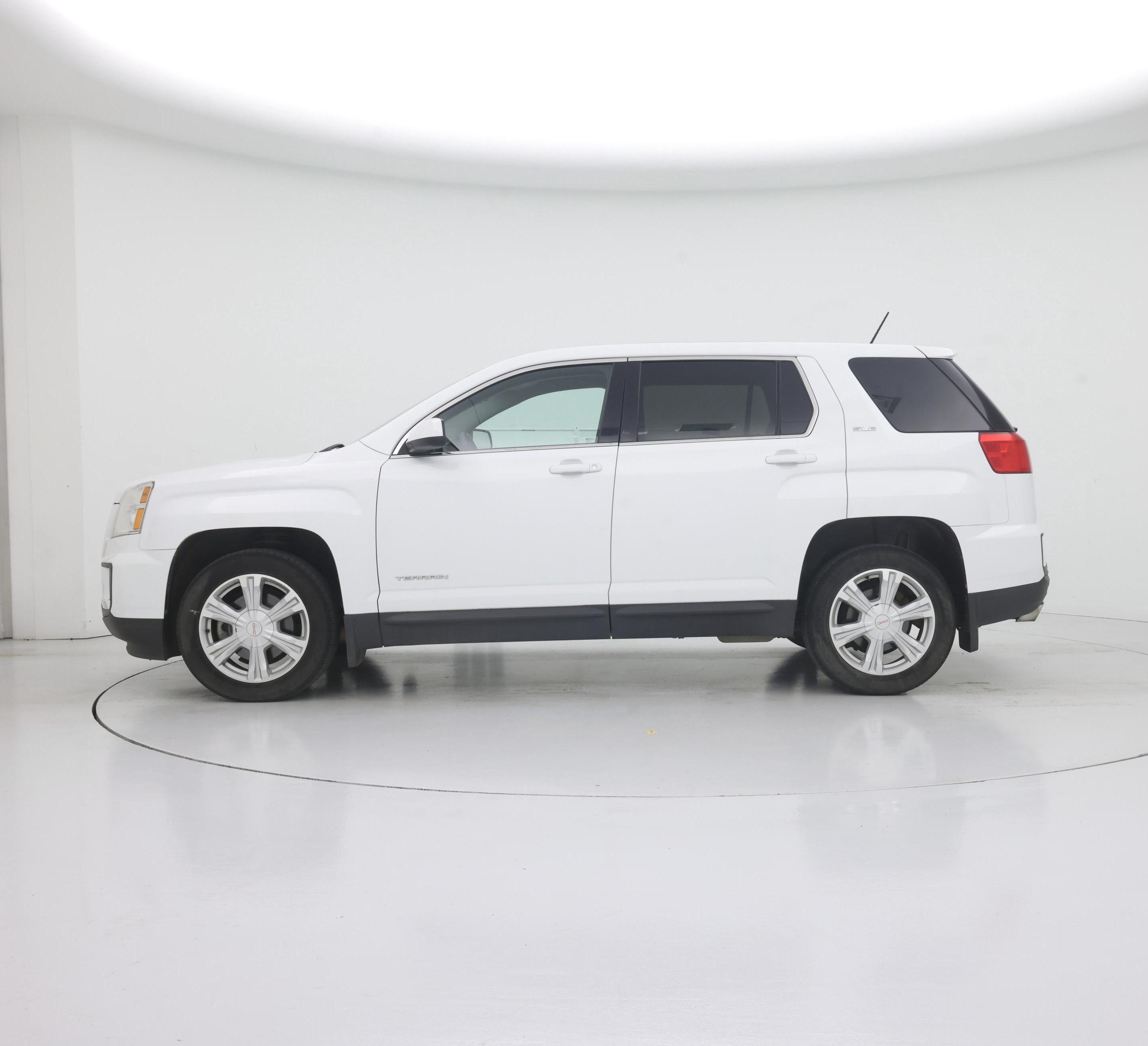 Thumbnail: 2017 GMC Terrain - 3