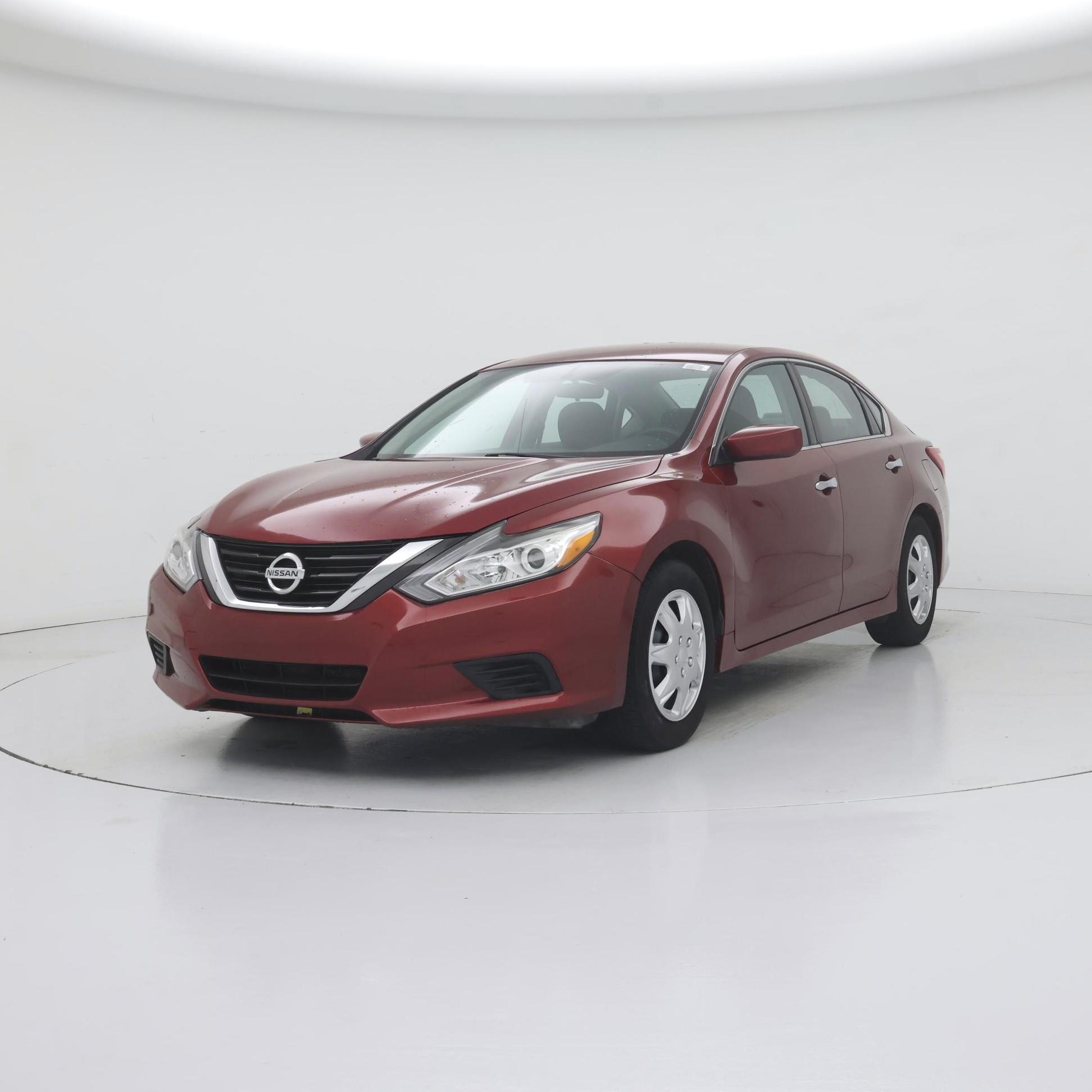 Thumbnail: 2016 Nissan Altima - 4