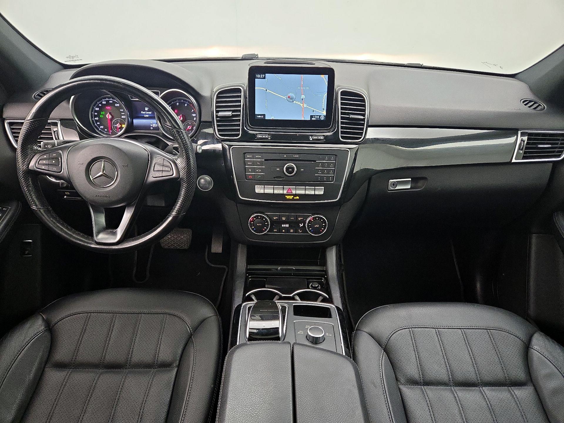 Thumbnail: 2018 Mercedes-Benz GLE - 9