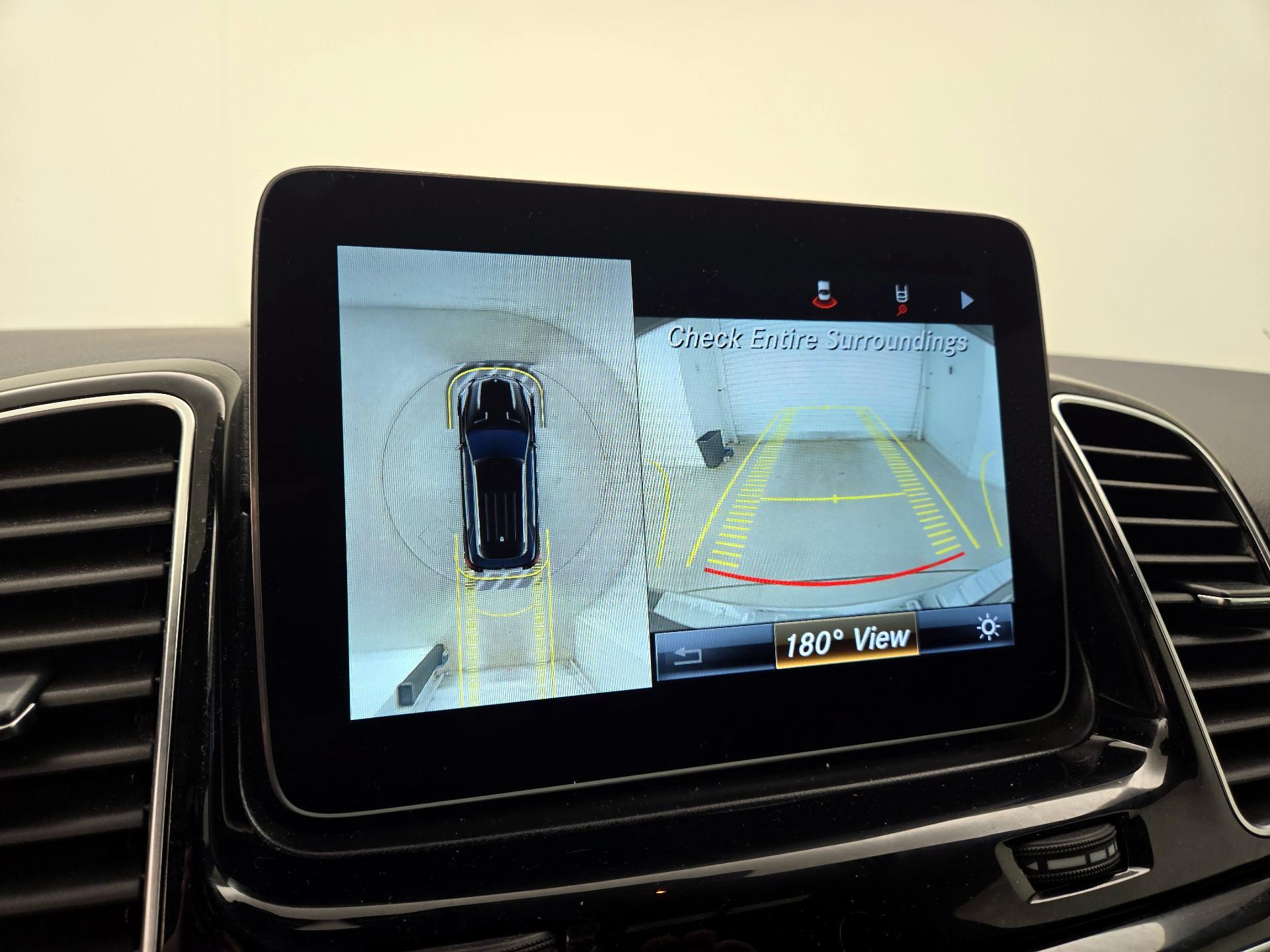 Thumbnail: 2018 Mercedes-Benz GLE - 15