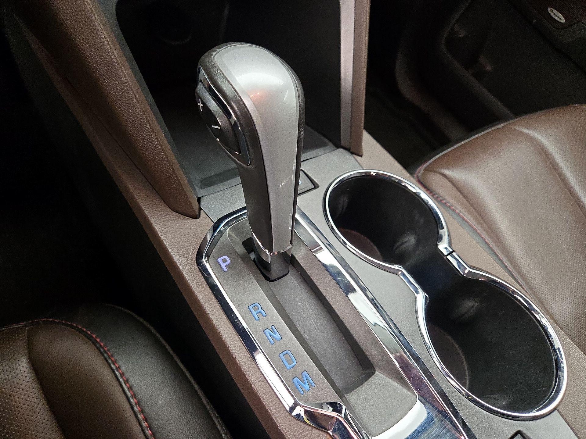 Thumbnail: 2015 Chevrolet Equinox - 17