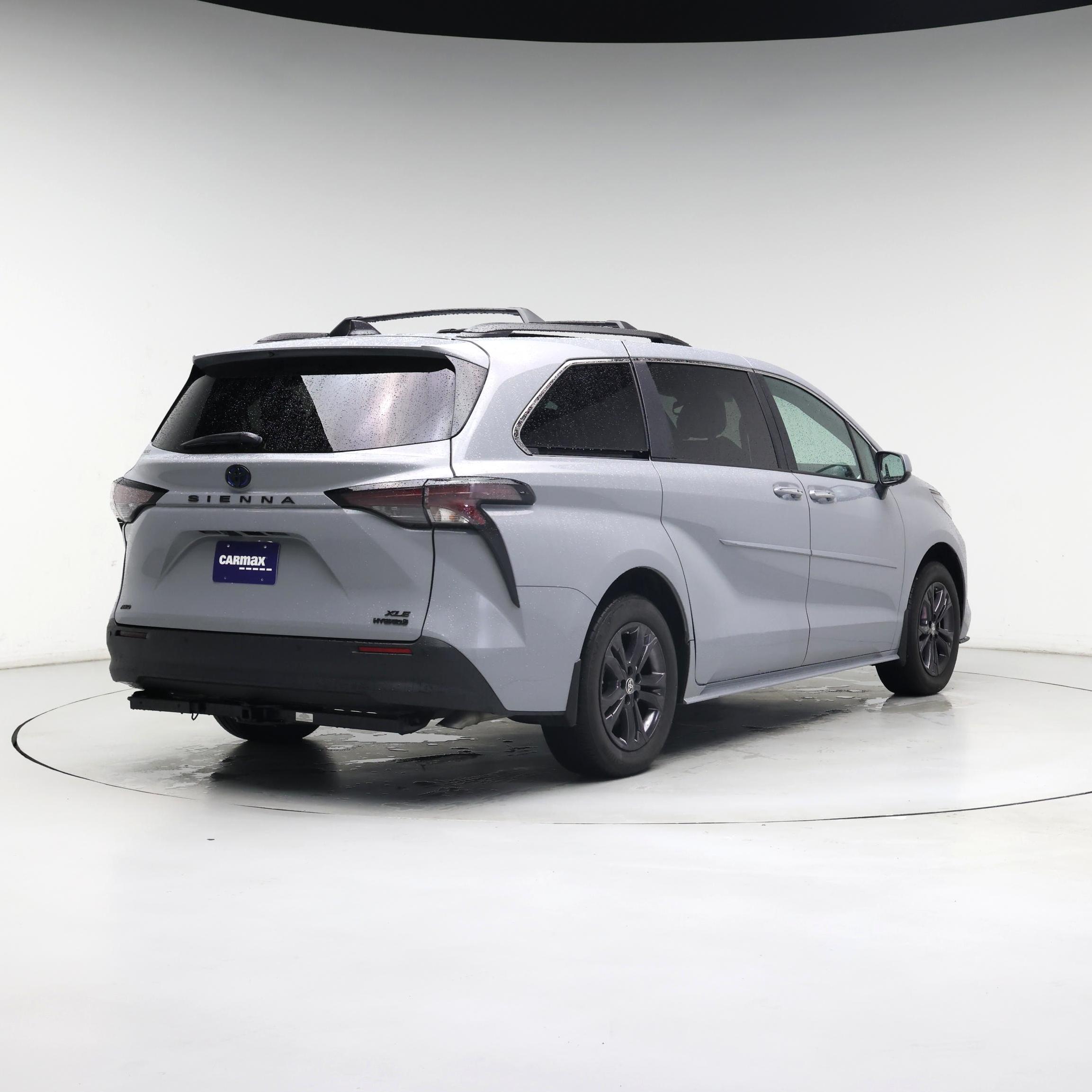 Thumbnail: 2024 Toyota Sienna - 8