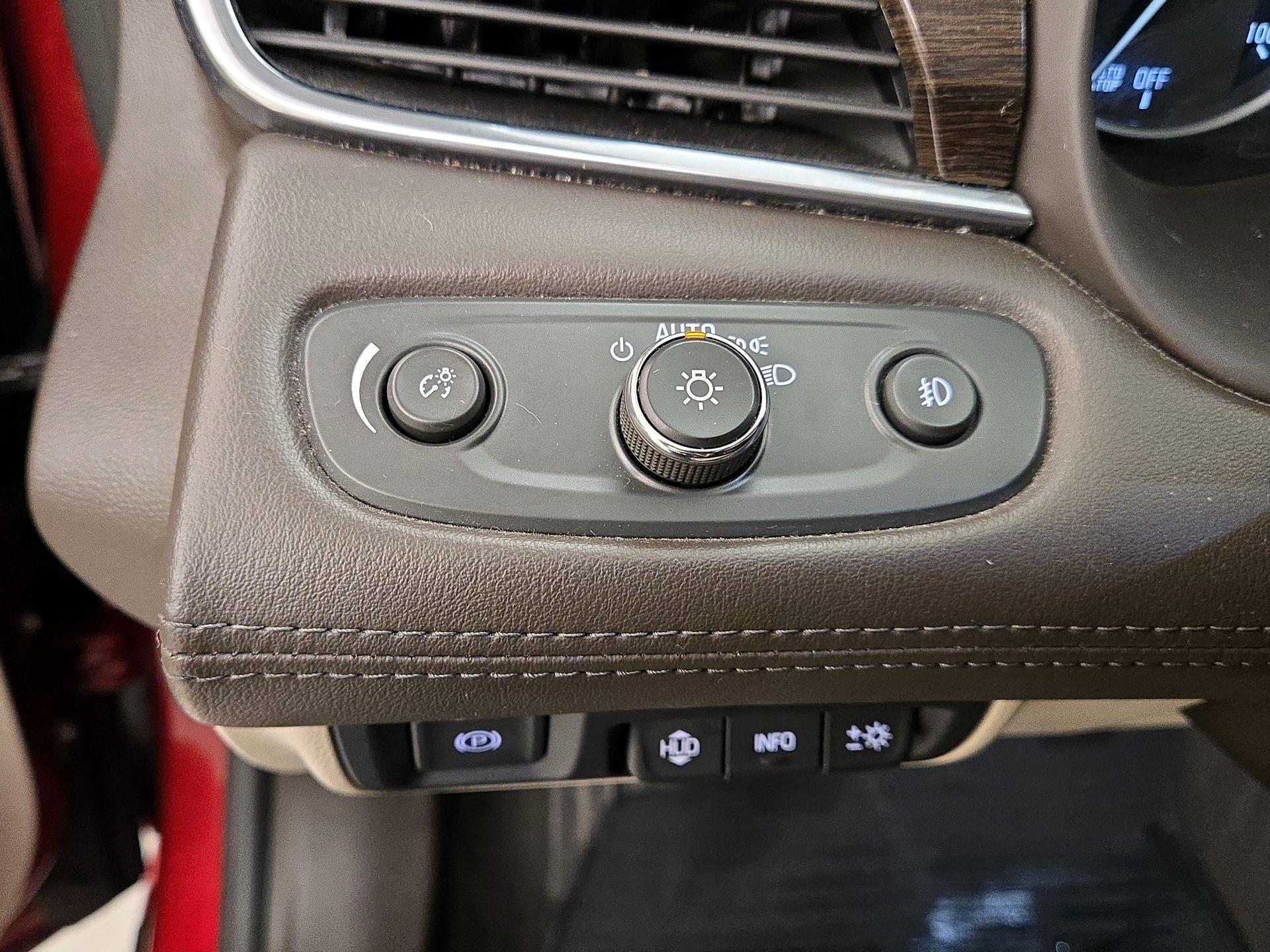 Thumbnail: 2017 Buick LaCrosse - 13