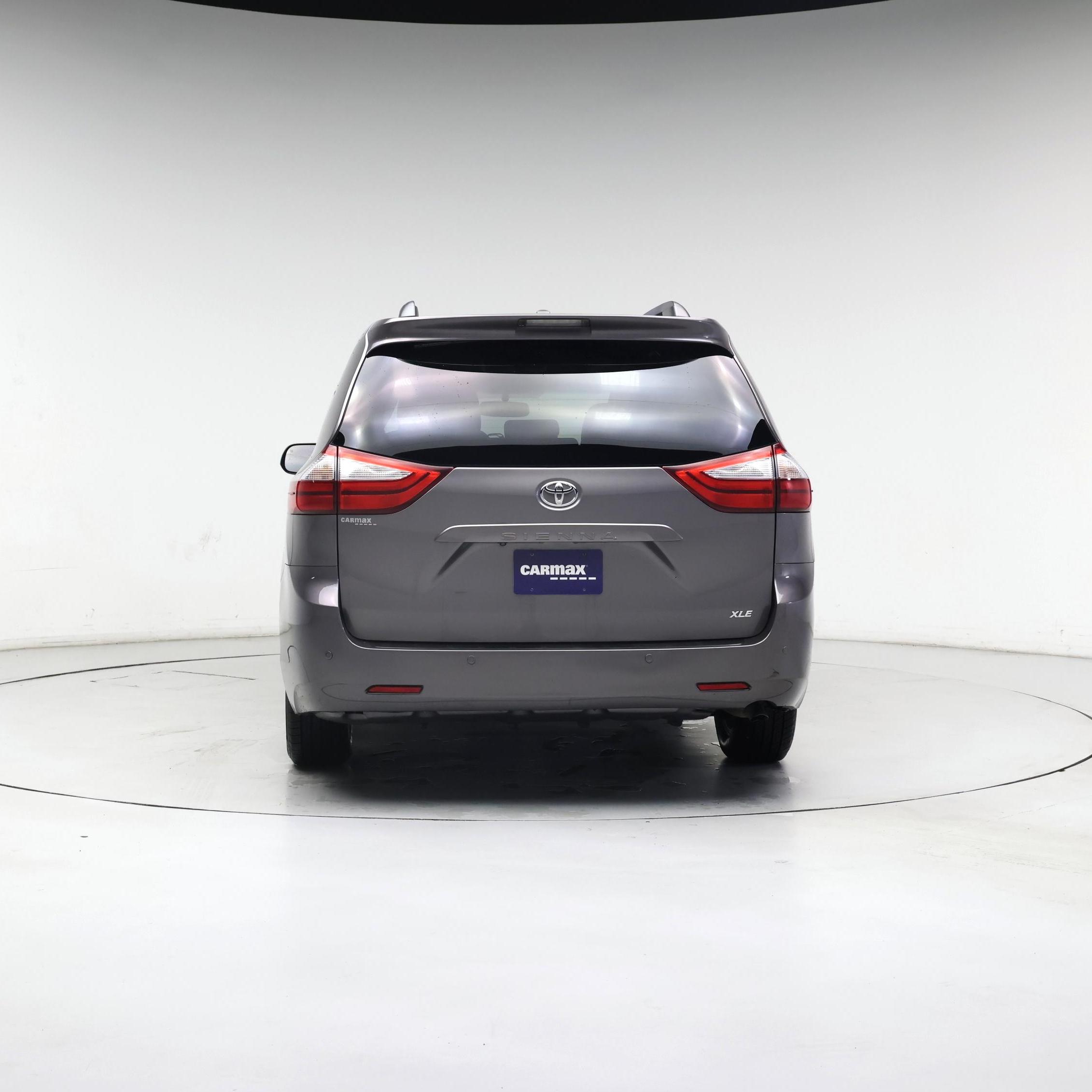 Thumbnail: 2015 Toyota Sienna - 6