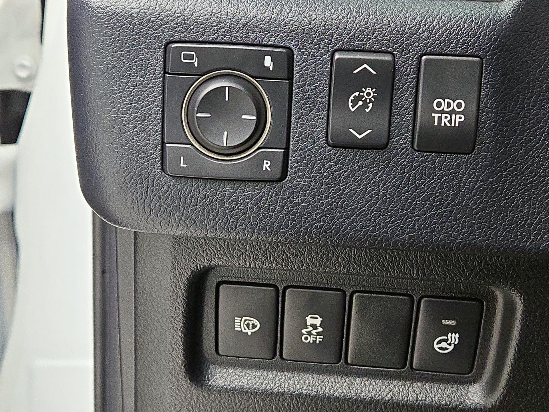 Thumbnail: 2019 Lexus GX - 13