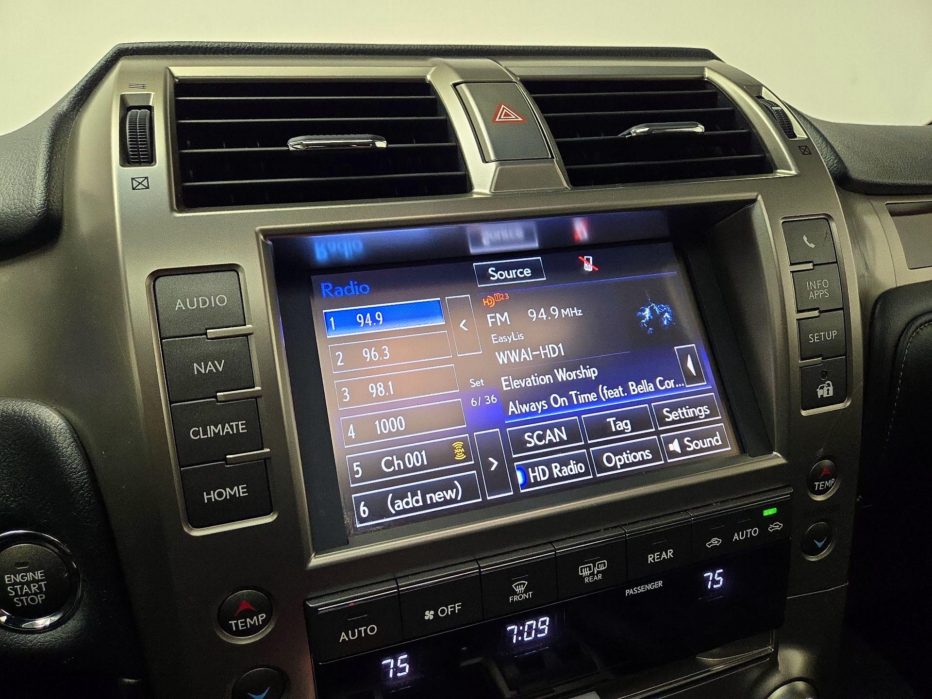 Thumbnail: 2019 Lexus GX - 16