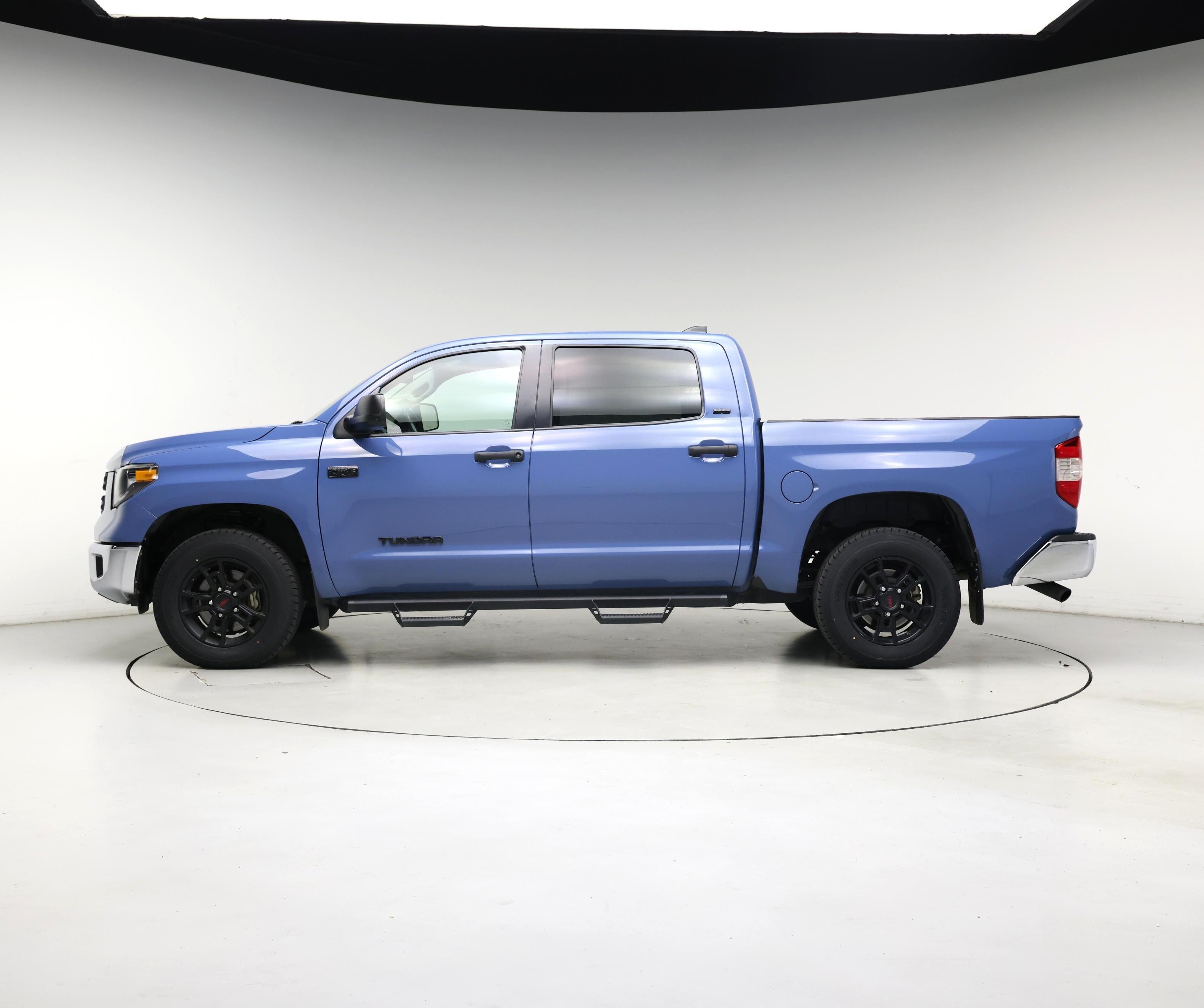 Thumbnail: 2021 Toyota Tundra - 3