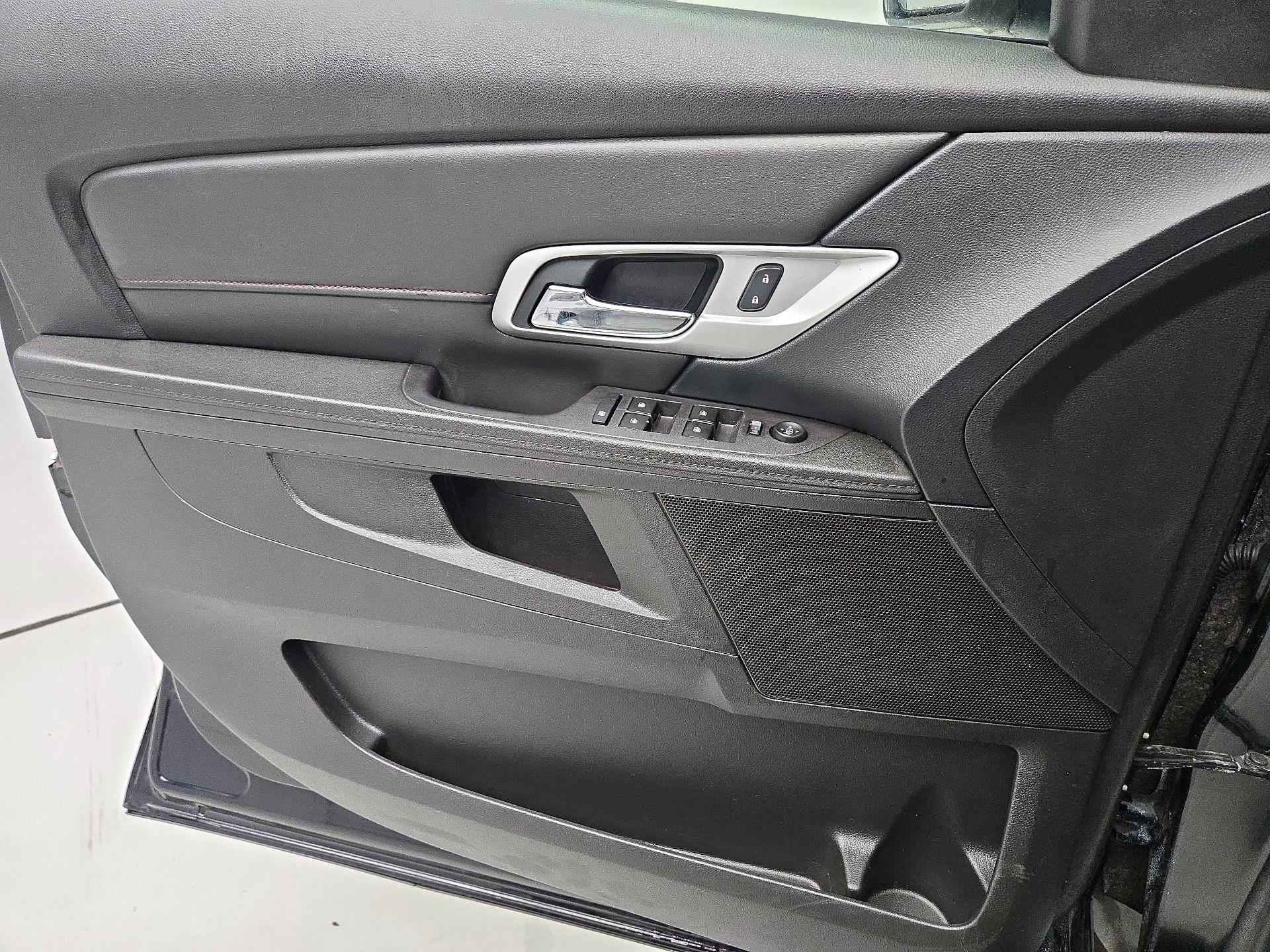 Thumbnail: 2017 GMC Terrain - 12