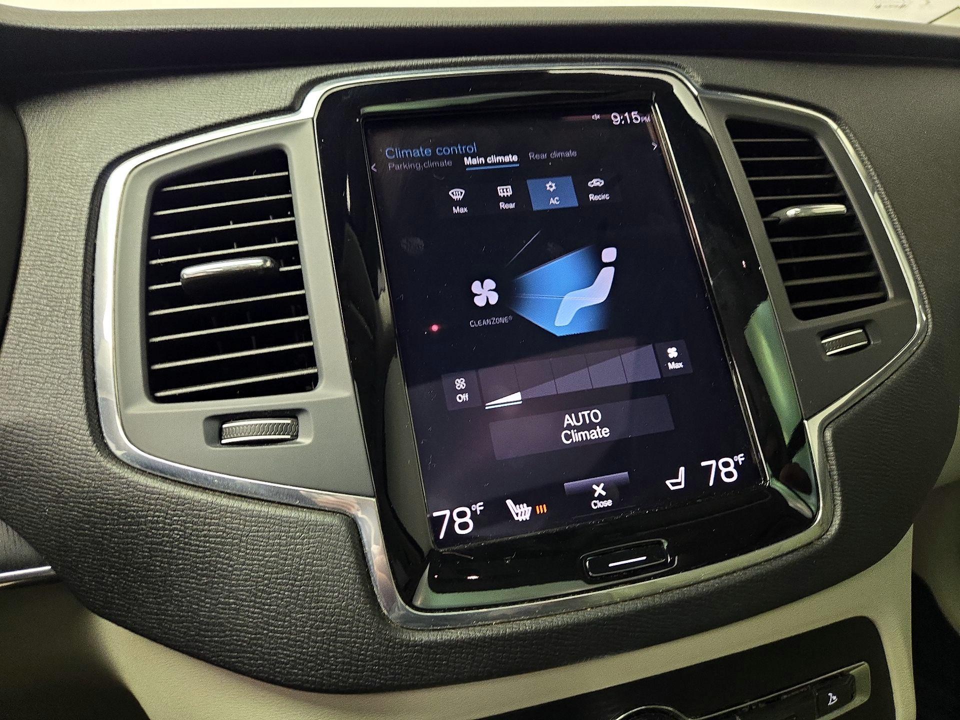 Thumbnail: 2020 Volvo XC90 - 17