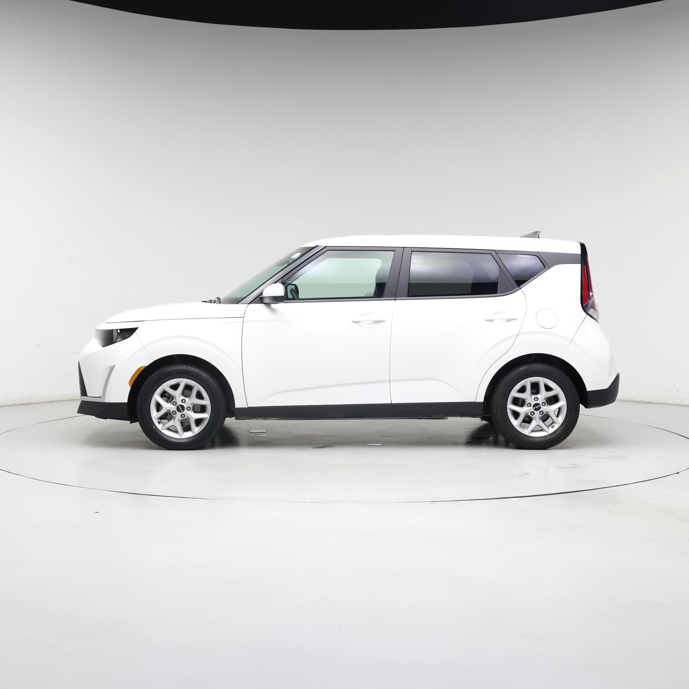 Thumbnail: 2024 Kia Soul - 3